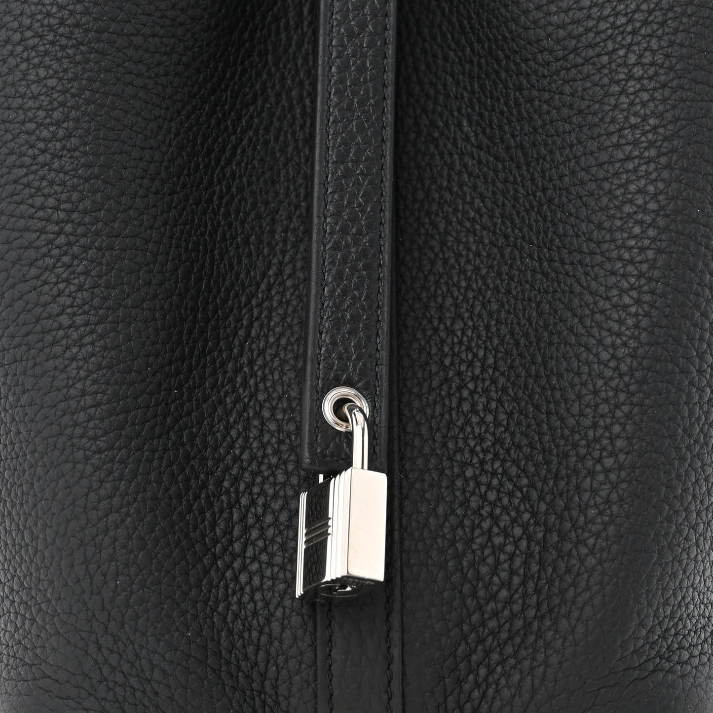 Taurillon Clemence Picotin Lock 18 PM Black