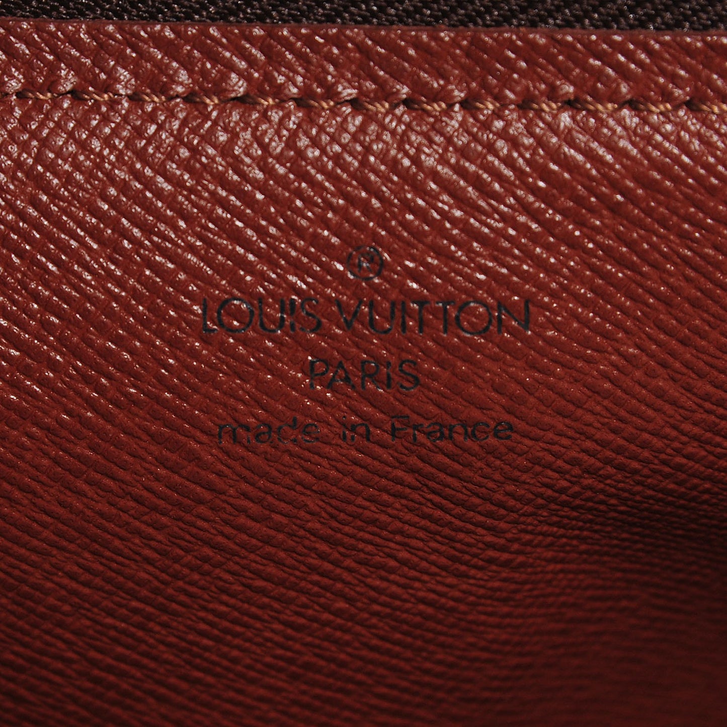 Monogram Papillon 26