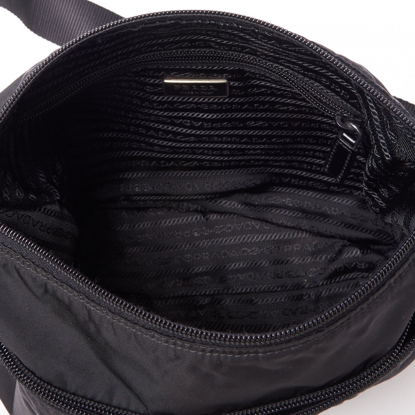 Nylon Flat Messenger Bag Black