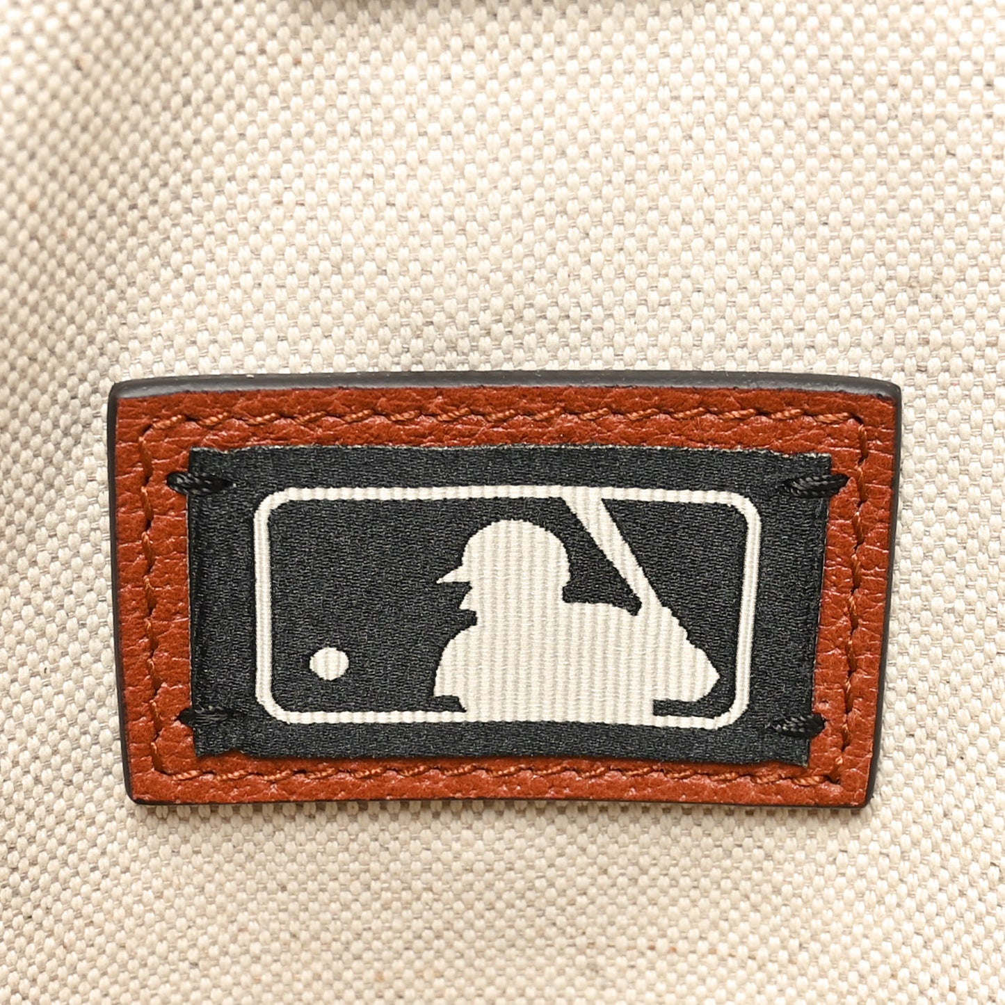X MLB GG Monogram NY Yankees Medium Backpack Beige Ruggine Ivory