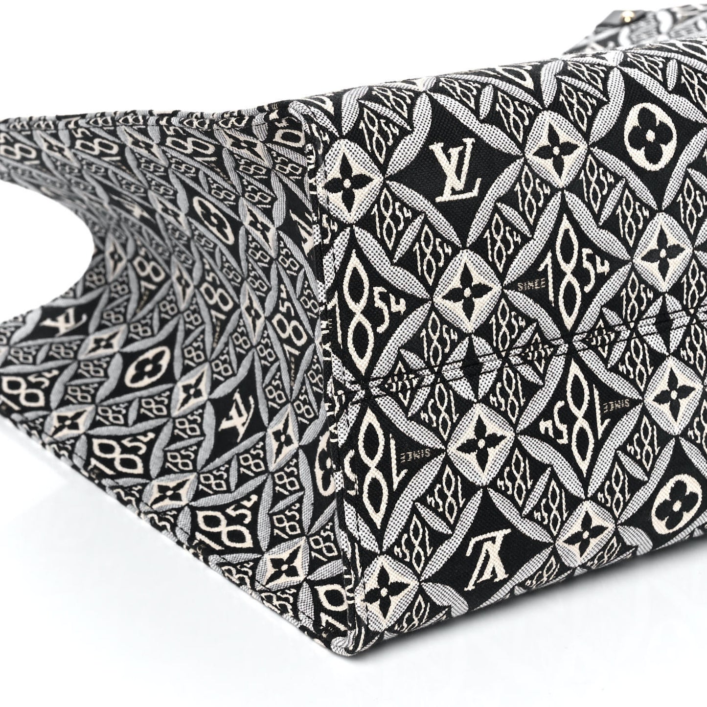 Jacquard Since 1854 Onthego GM Grey