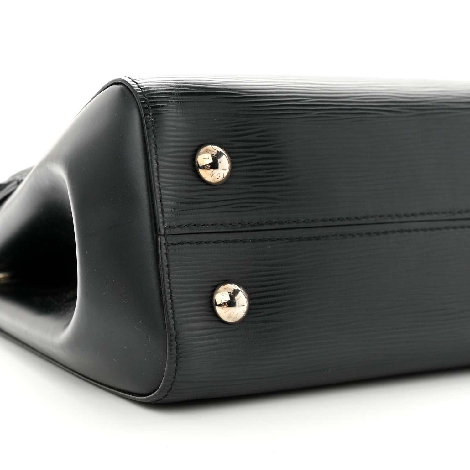 Louis Vuitton Epi Cluny MM Black 8 of 12