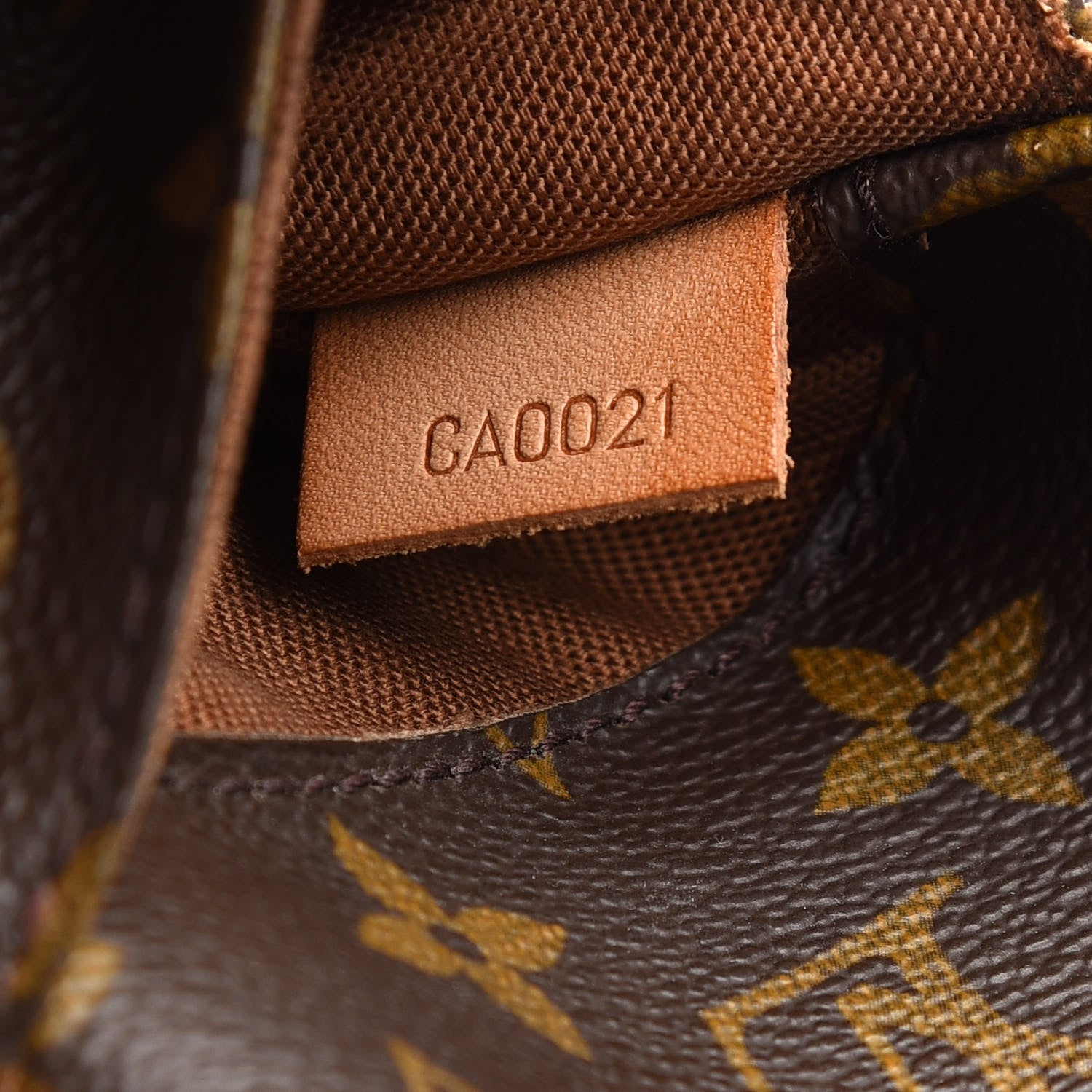 Louis Vuitton Monogram Pochette Gange 6 of 8