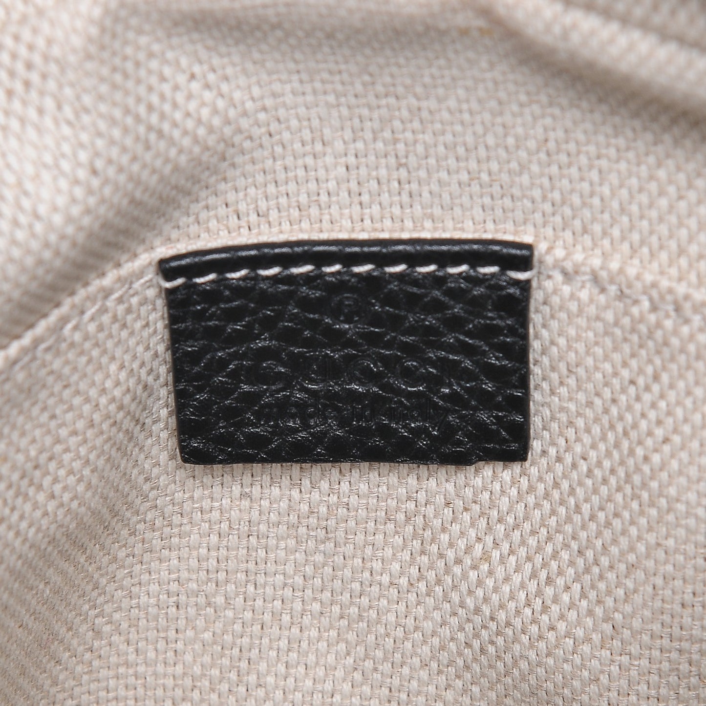 Pebbled Calfskin Small Soho Disco Bag Black