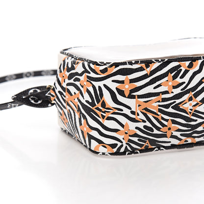 Louis Vuitton Monogram Giant Jungle Beach Pouch Ivory 6 of 7