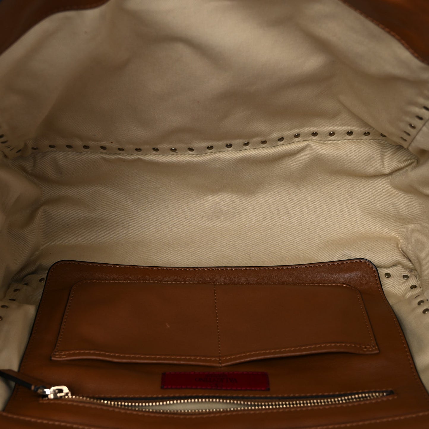 Vitello Medium Rockstud Tote Brown