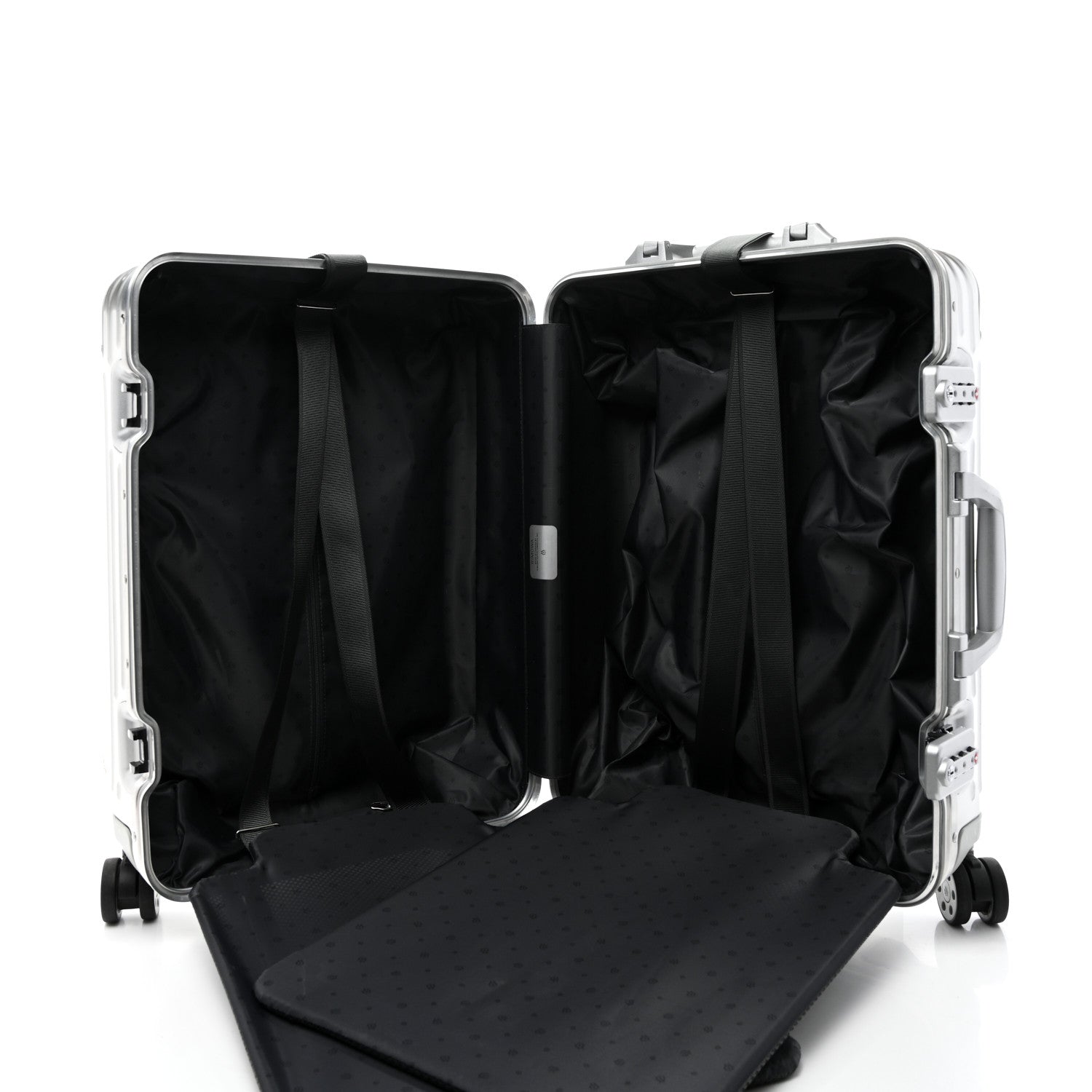 Rimowa Aluminum Original Cabin Silver 4 of 12
