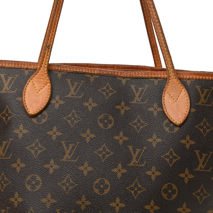 Louis Vuitton Monogram Neverfull MM 9 of 18