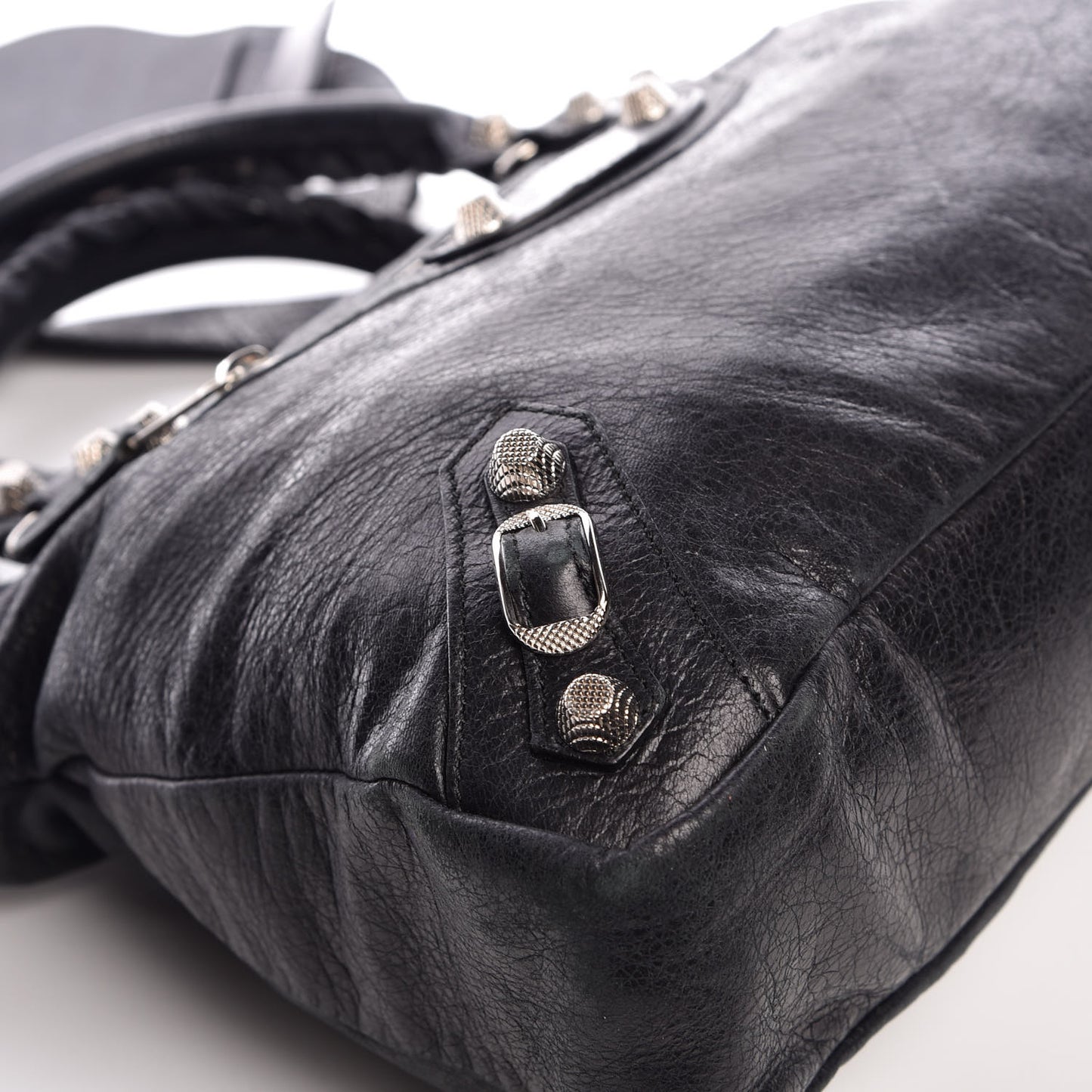 Agneau Giant 12 Silver Hardware Town Black