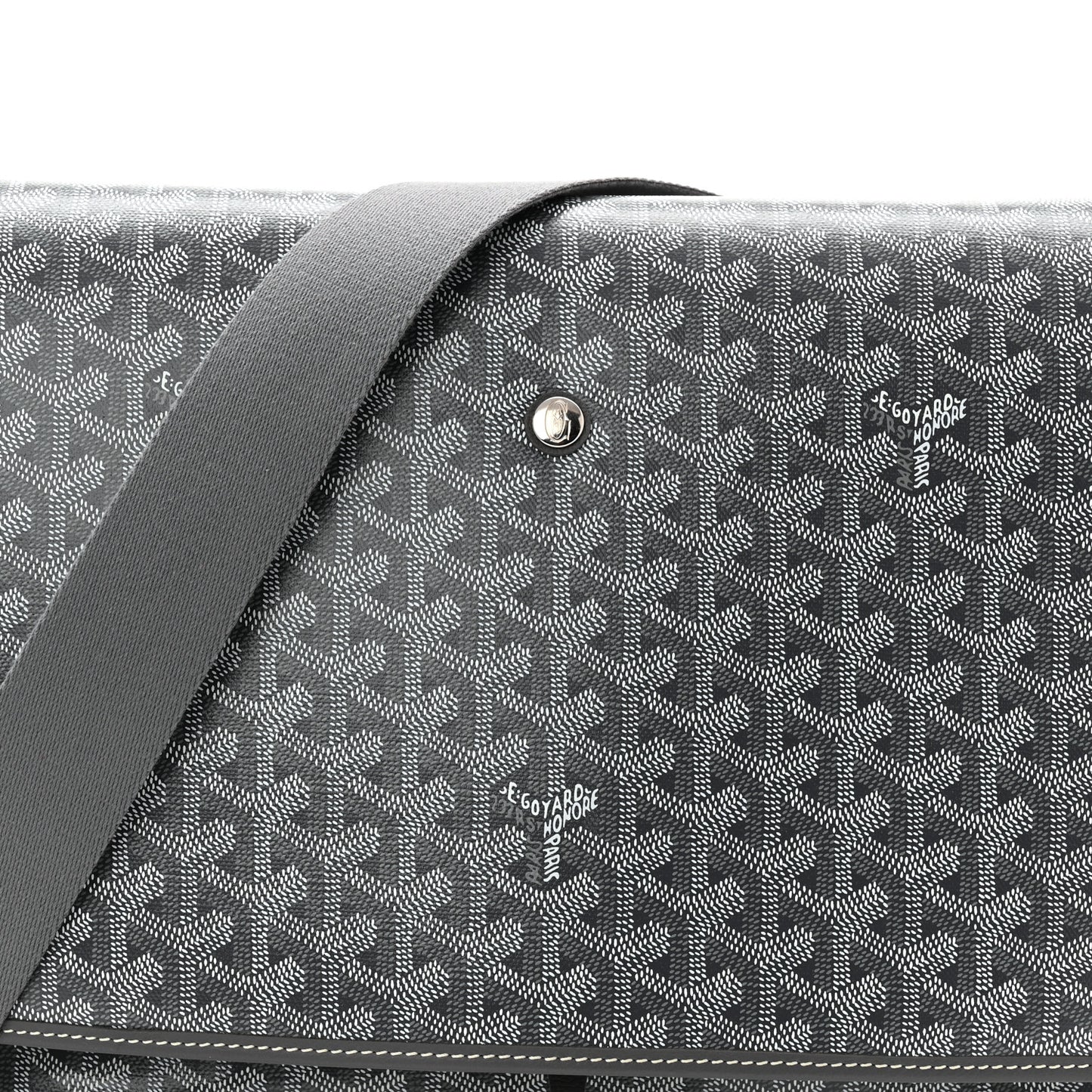 Goyardine Capetien Messenger Bag Grey