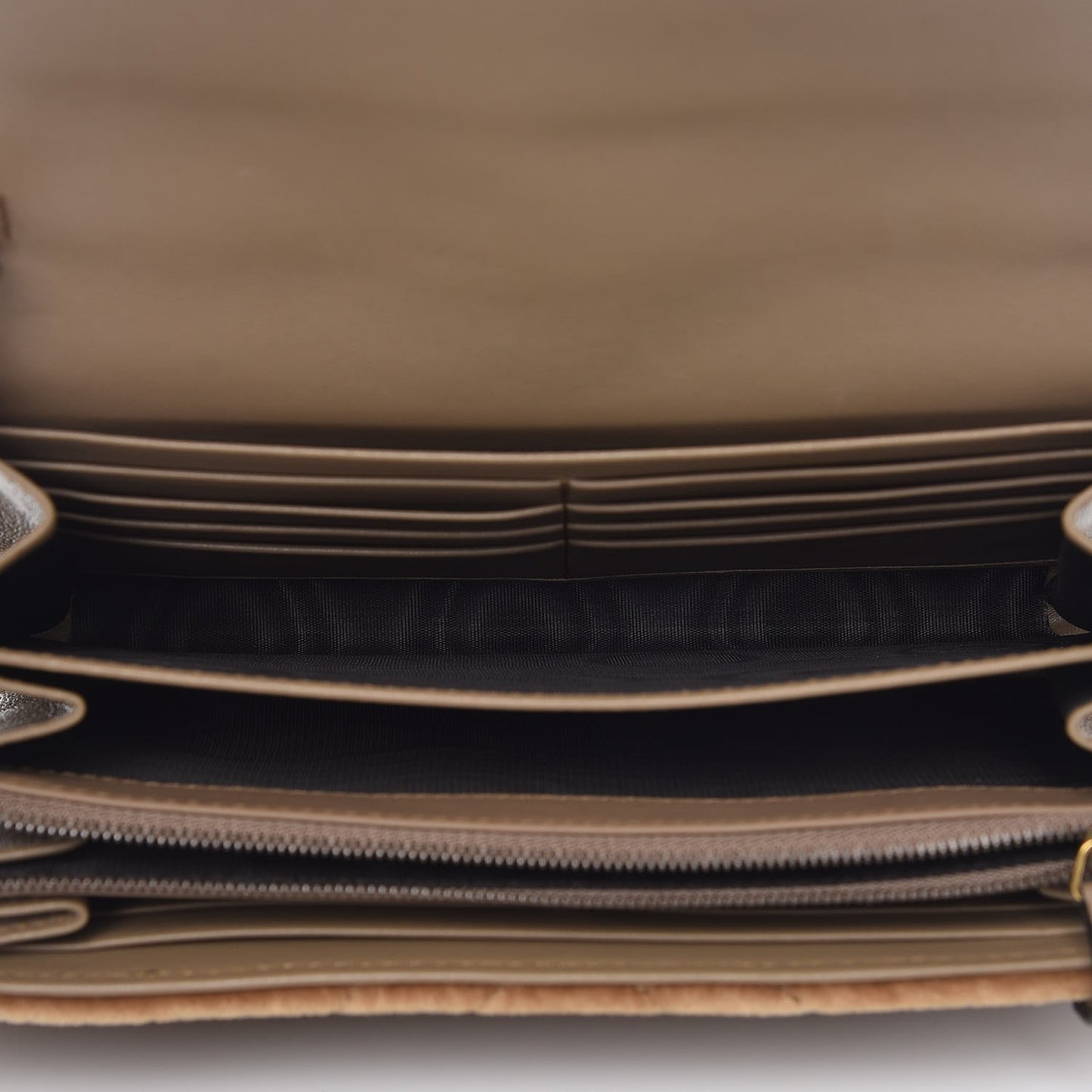 Velvet Matelasse GG Marmont Chain Wallet Taupe