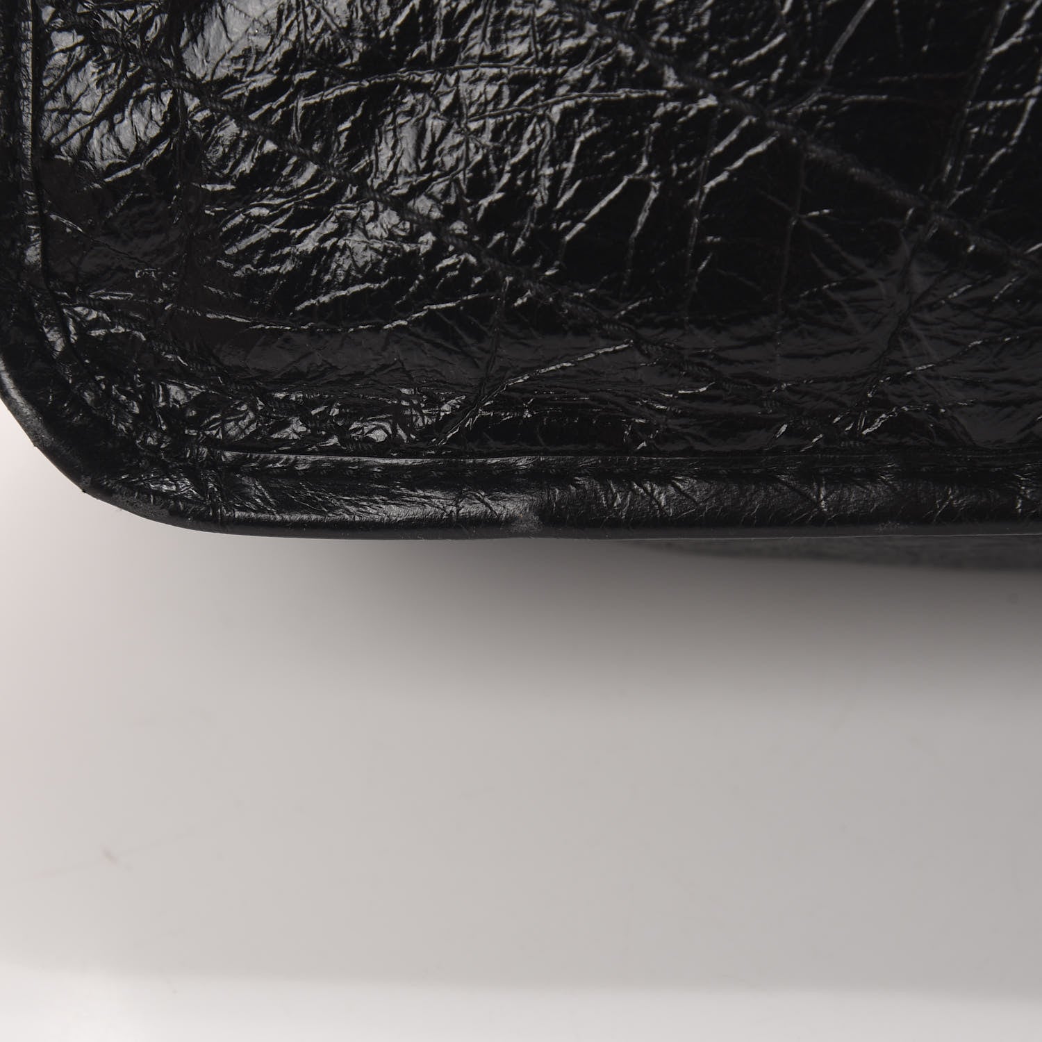 Saint Laurent Crinkled Calfskin Matelasse Monogram Medium Niki Chain Satchel Black 14 of 18