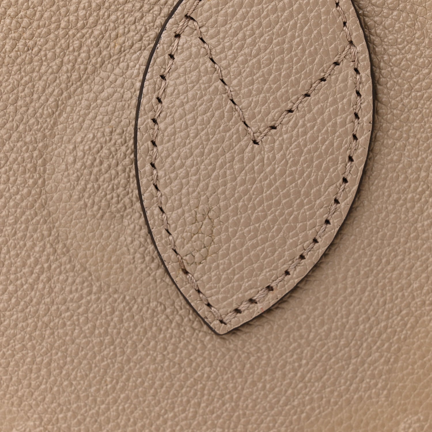 Louis Vuitton Empreinte Monogram Giant Neverfull MM Tourterelle 13 of 15