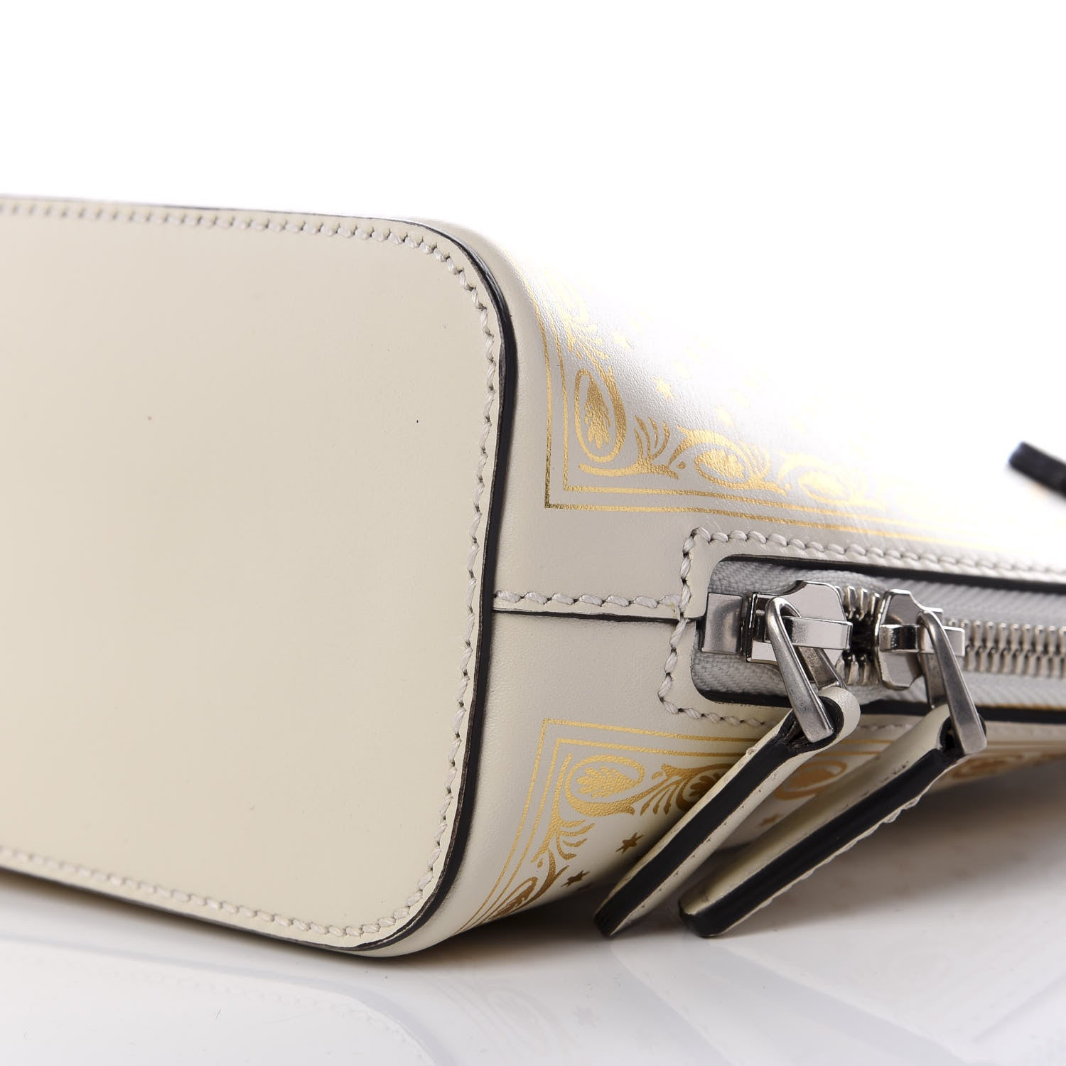 Gucci X SEGA Calfskin GUCCY Stars Mini Dome Shoulder Bag Mystic White Gold 7 of 8