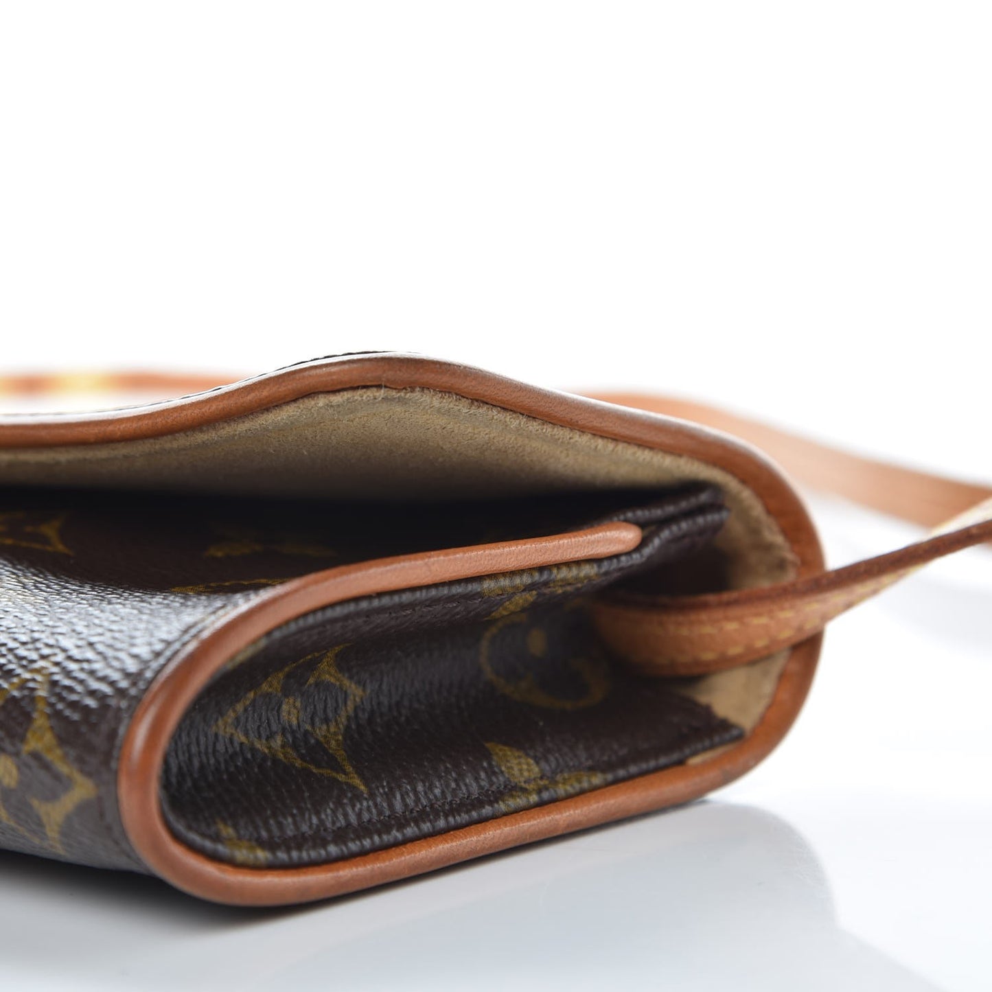 Monogram Pochette Twin PM