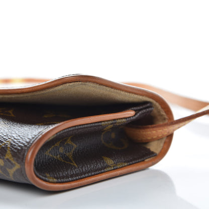 Louis Vuitton Monogram Pochette Twin PM 17 of 17