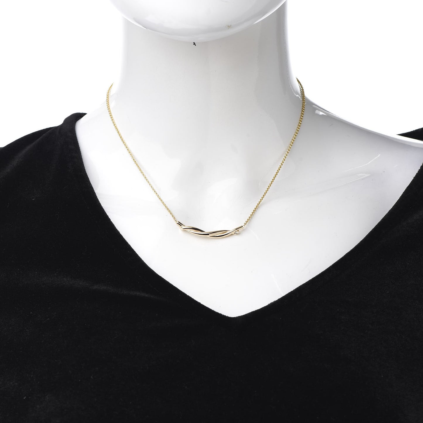 18K Yellow Gold Entrelaces Pendant Necklace