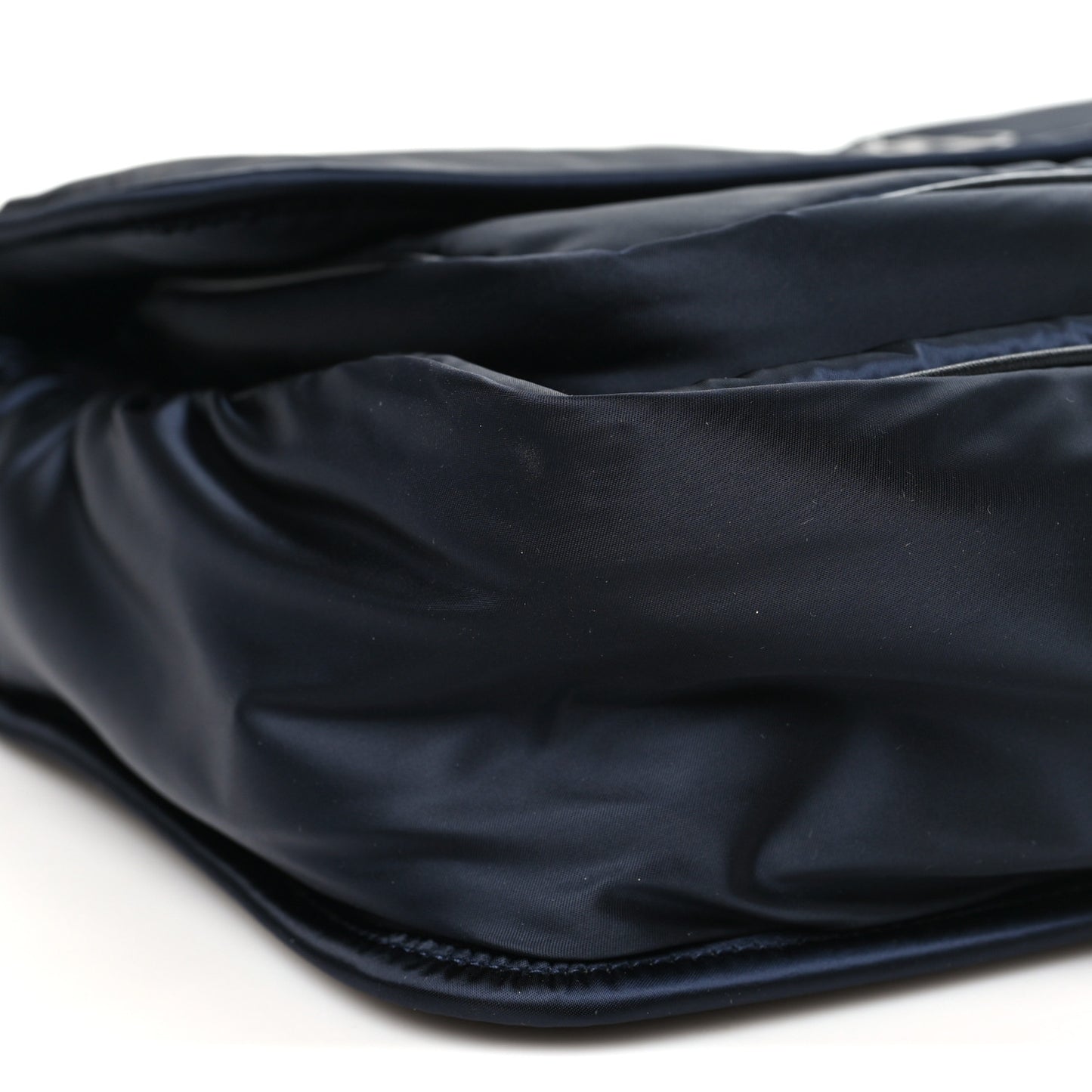 Econyl Nylon Niki Messenger Black