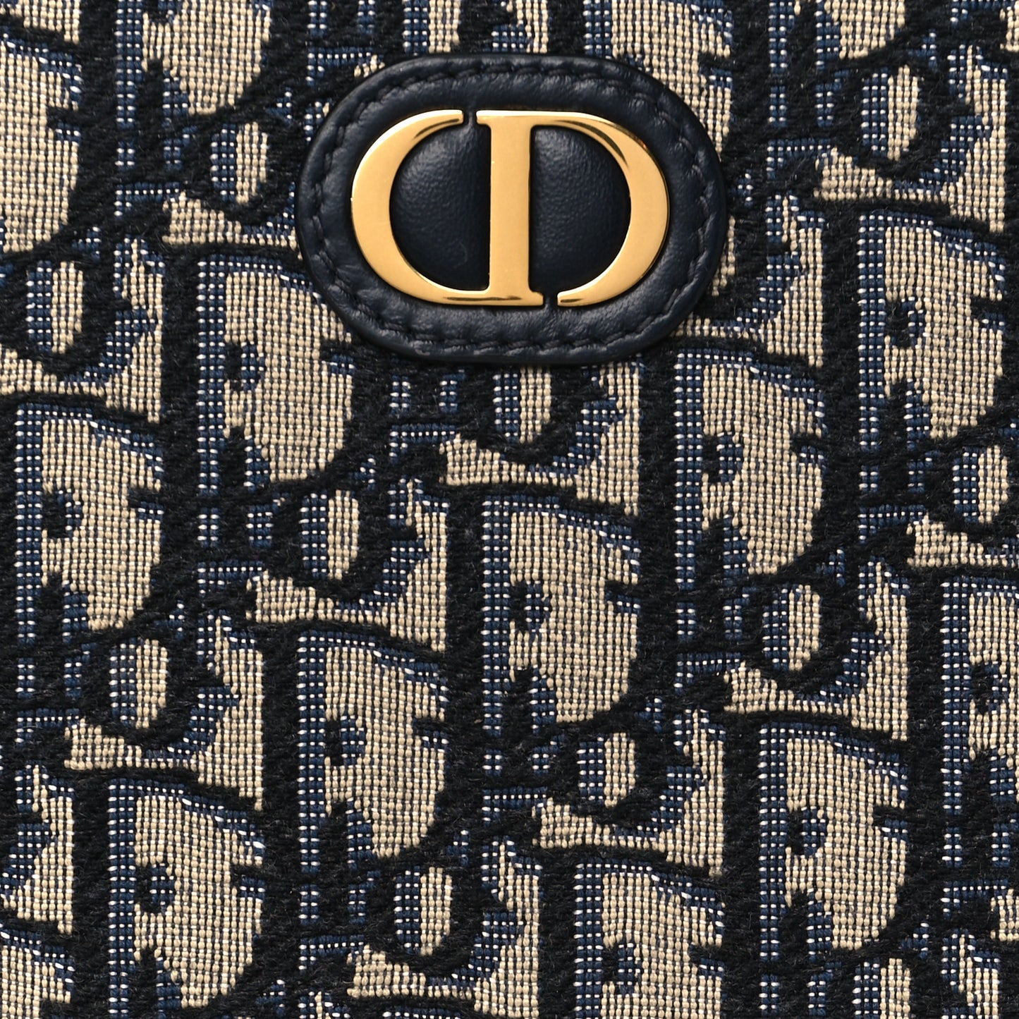 Oblique 30 Montaigne Pouch Blue