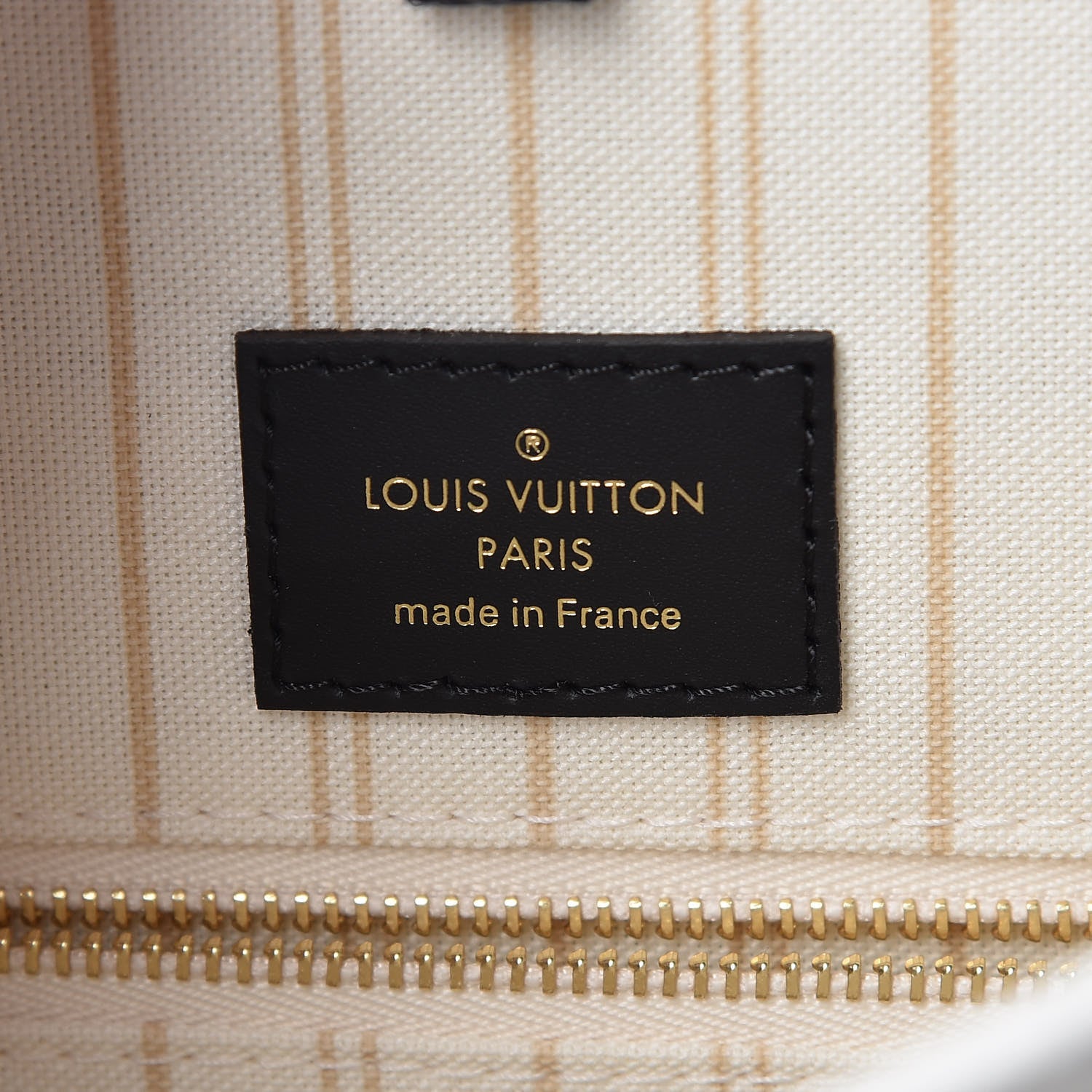 Louis Vuitton Monogram Giant Jungle Onthego GM Ivory 6 of 10