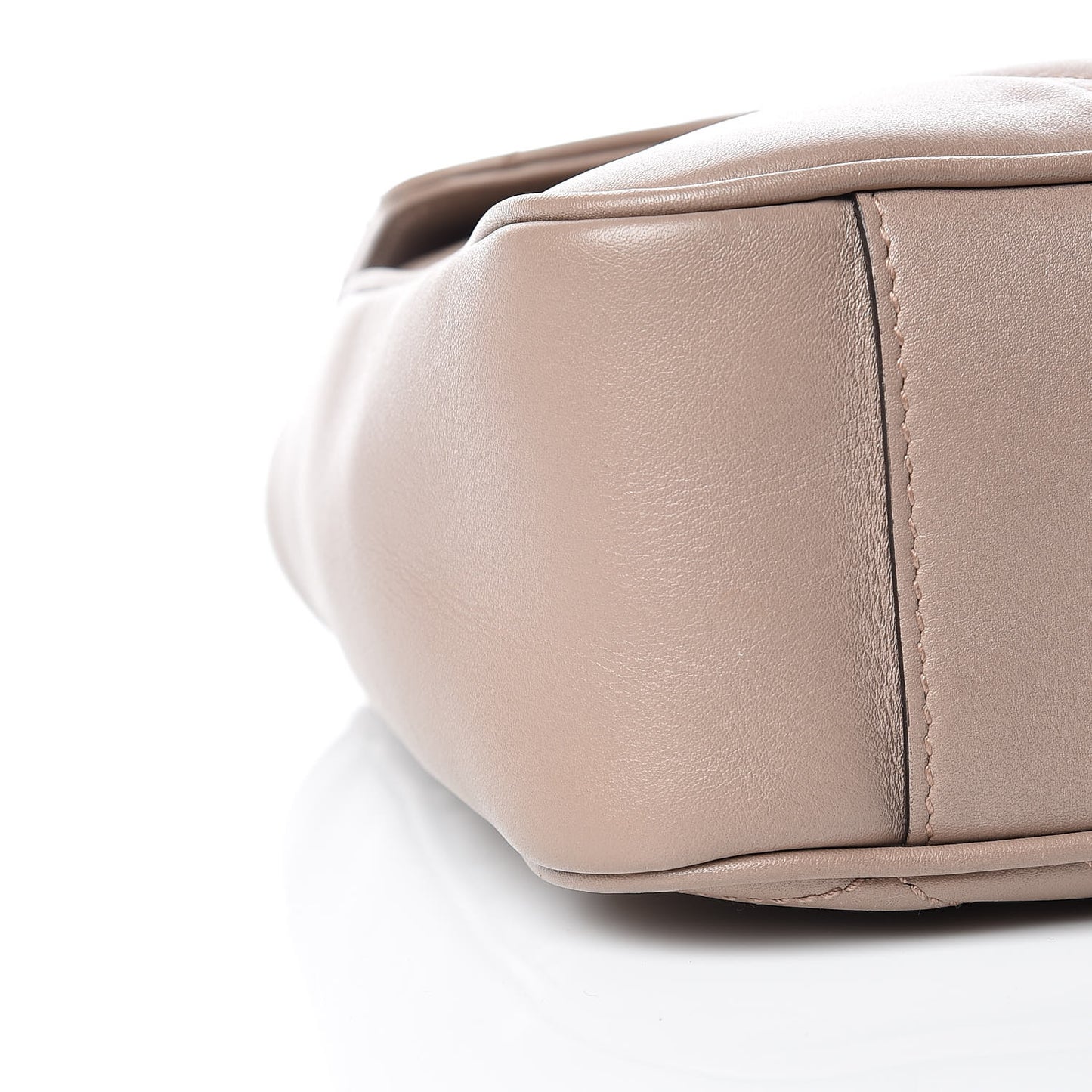 Calfskin Matelasse Medium GG Marmont Shoulder Bag Porcelain Rose