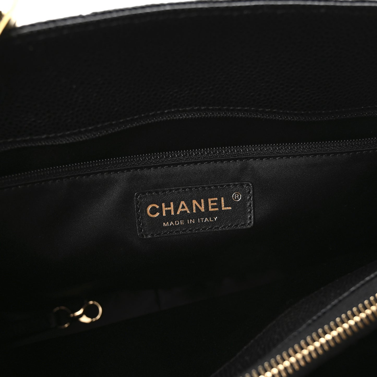 Caviar Quilted Grand Shopping Tote GST Black