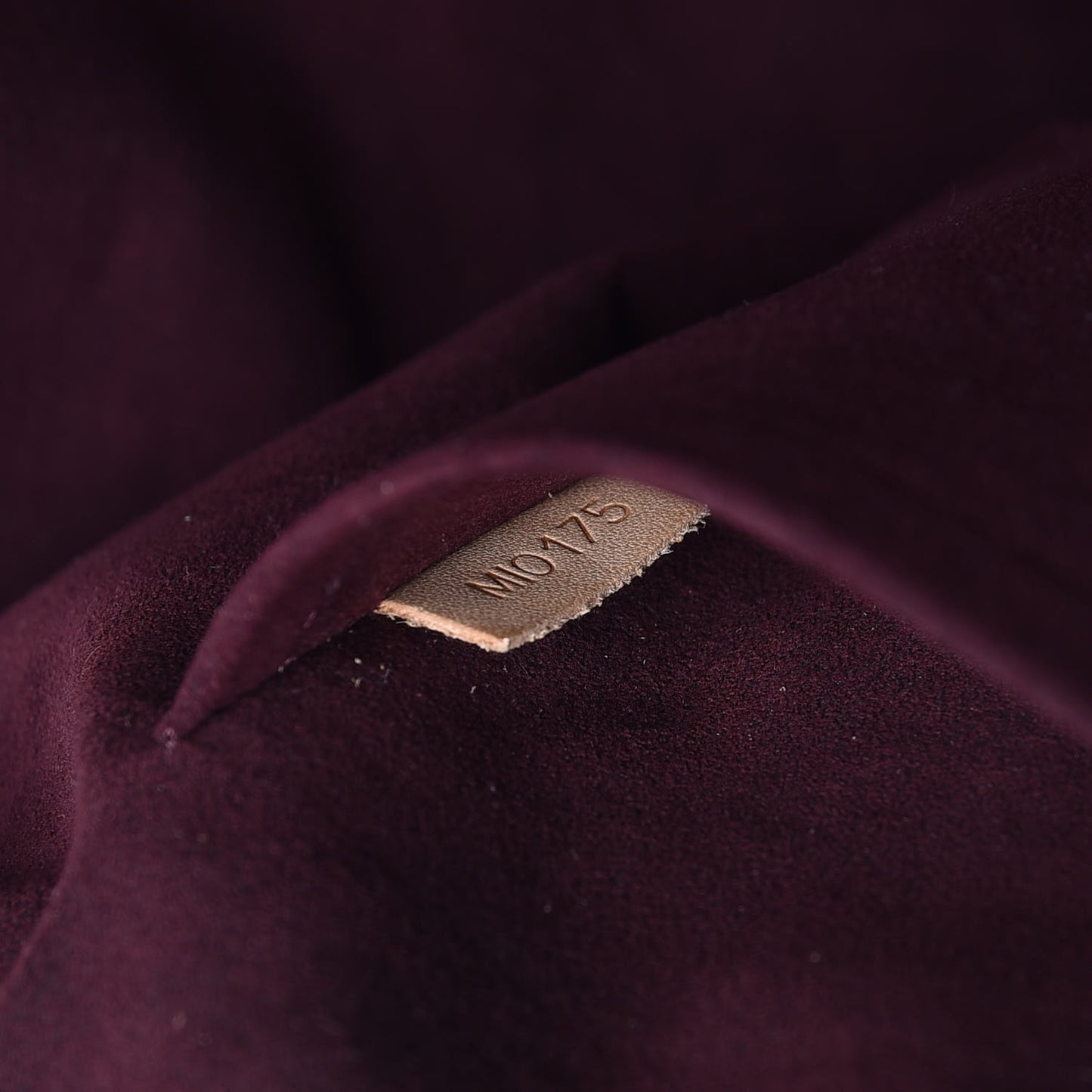 Monogram Estrela NM
