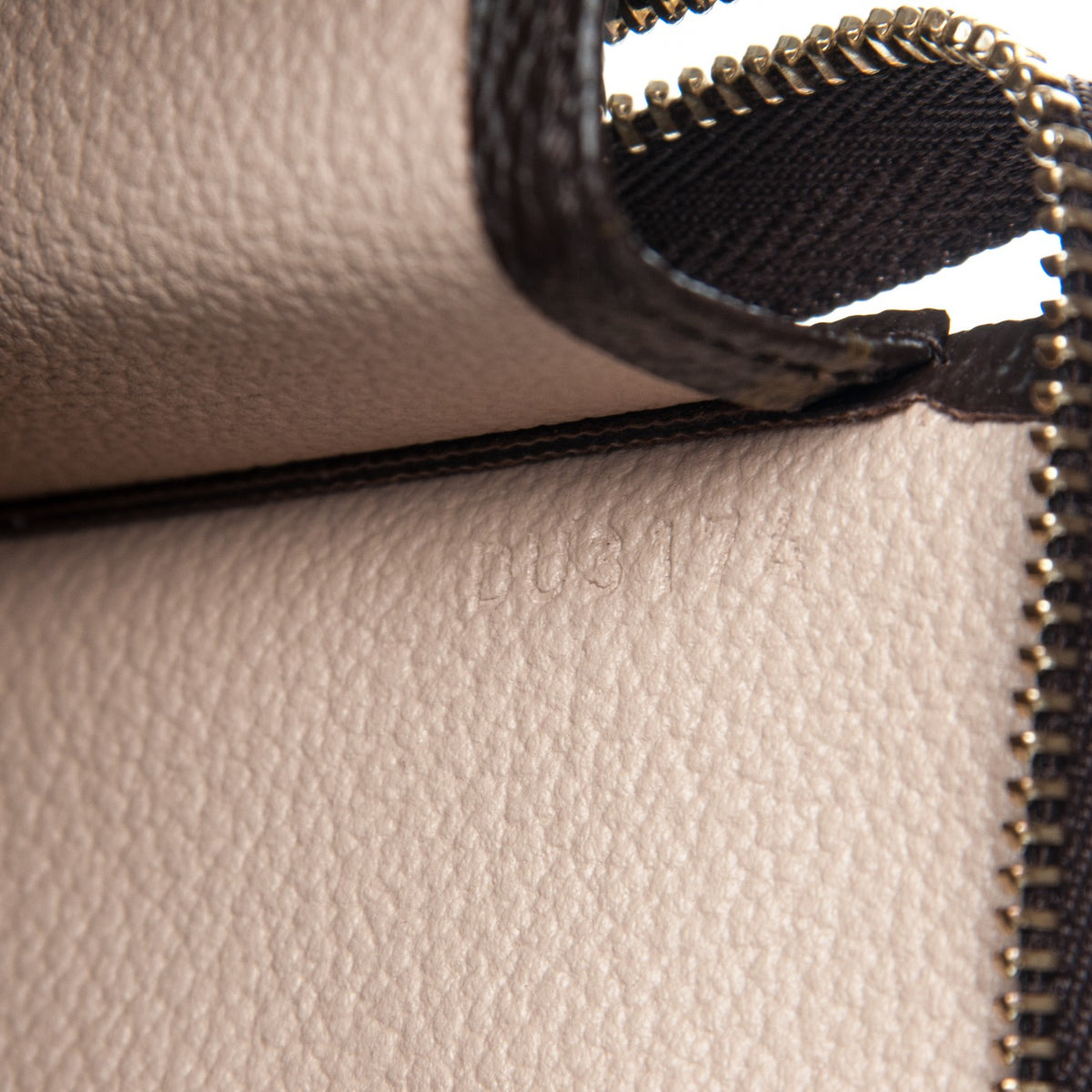 Louis Vuitton Monogram Toiletry Pouch 26 7 of 7