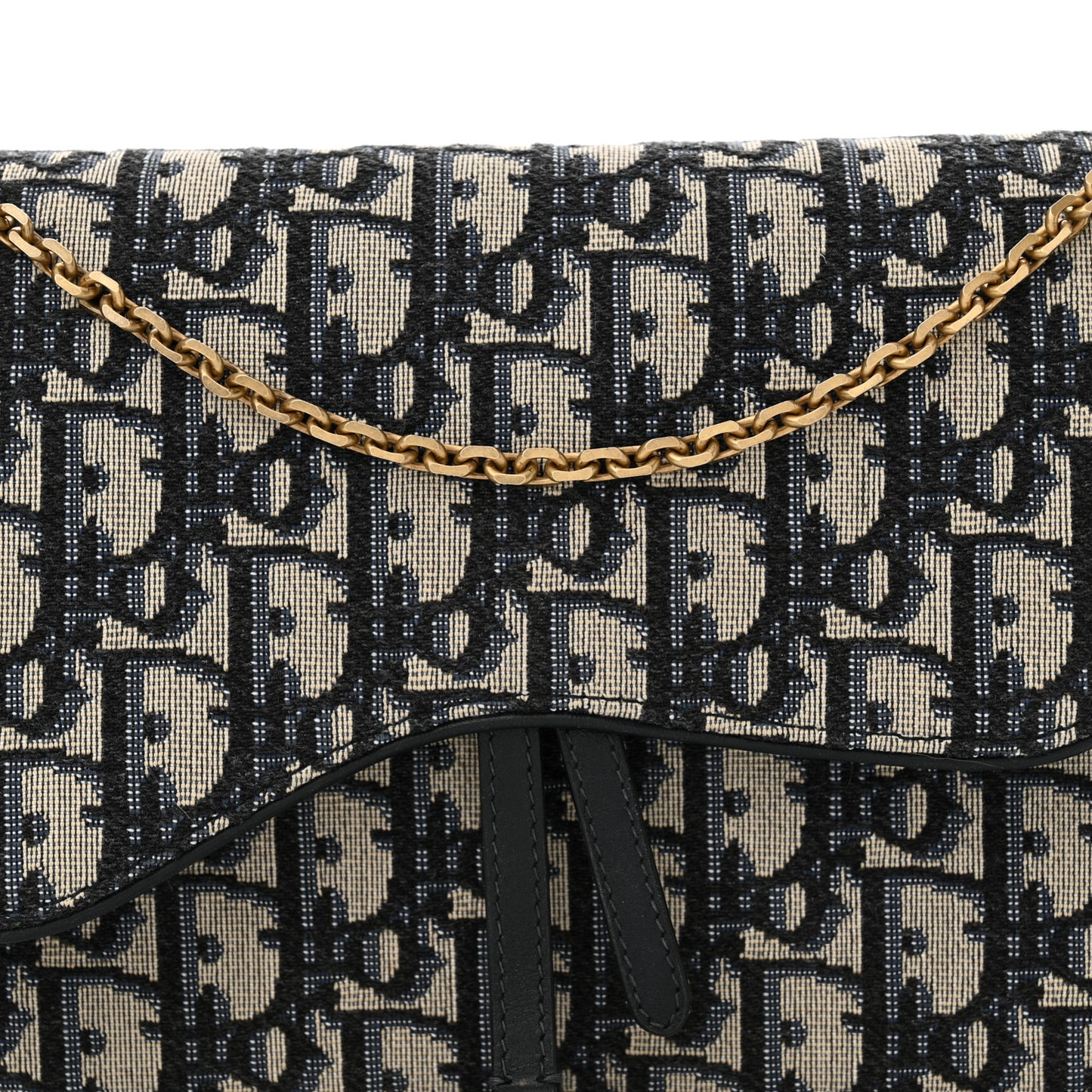 Oblique Saddle Chain Pouch Blue