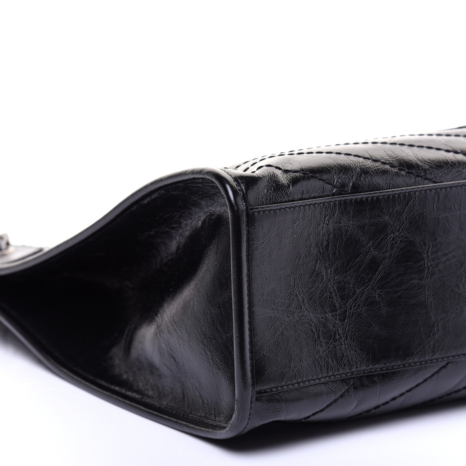 Saint Laurent Crinkled Calfskin Matelasse Monogram Niki Shoulder Bag Black 6 of 11
