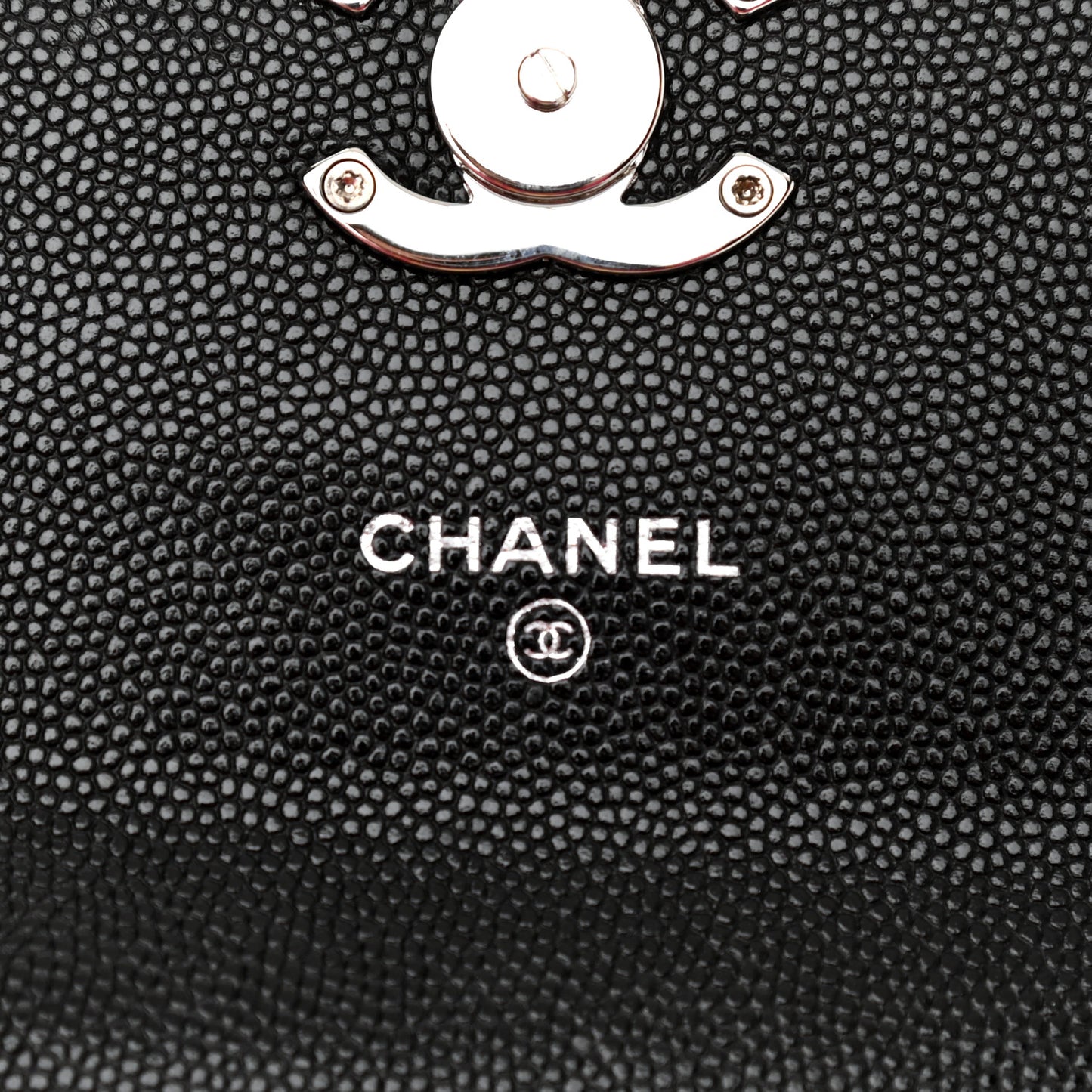 Caviar Quilted Pick Me Up Clutch With Chain Black