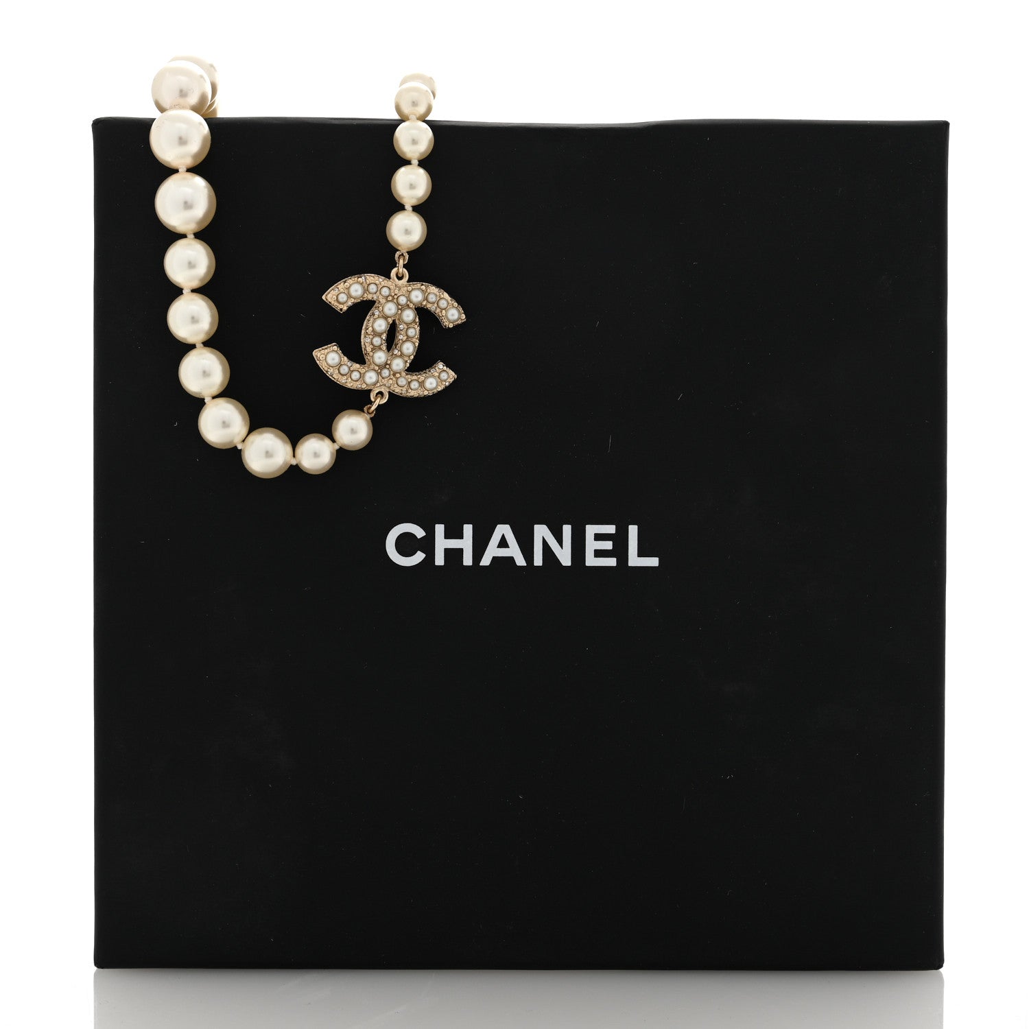 Chanel Pearl CC 100th Anniversary Necklace Light Gold 5 of 5