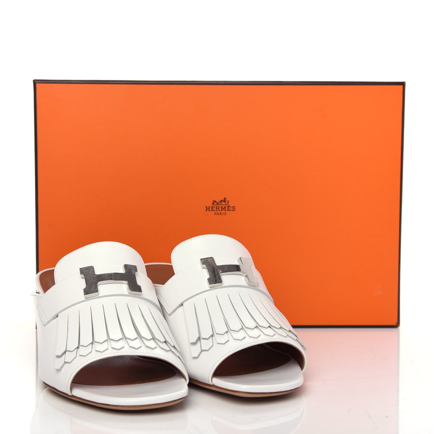 Calfskin Alma Sandals 38 White