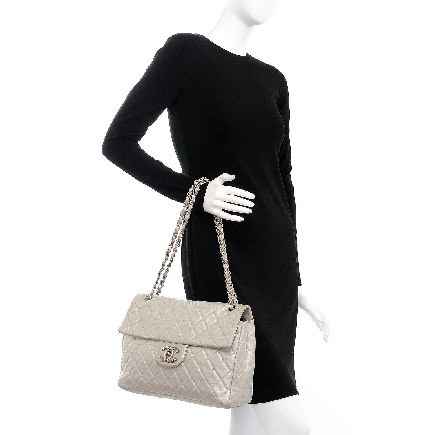 Chanel Metallic Lambskin Quilted Maxi Single Flap Silver 3 of 13