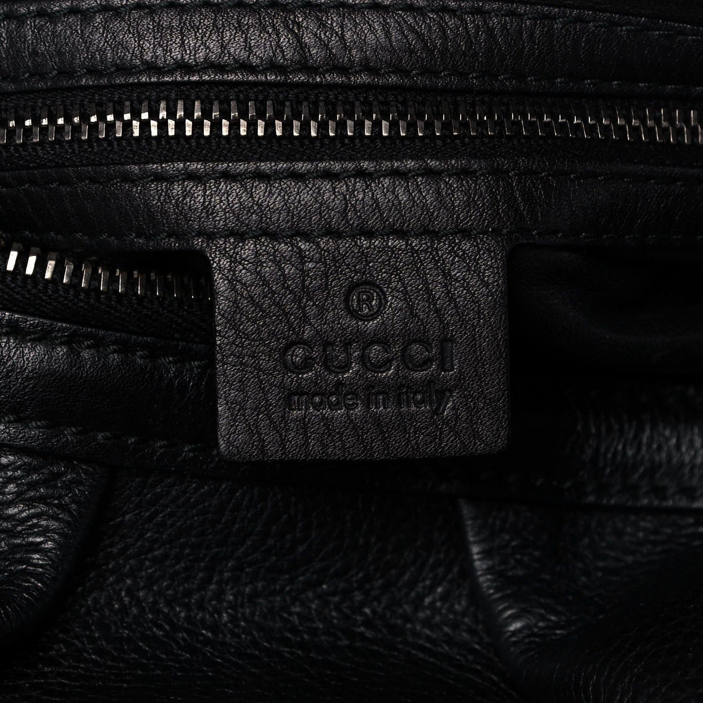 Calfskin Medium Icon Bit Boston Black