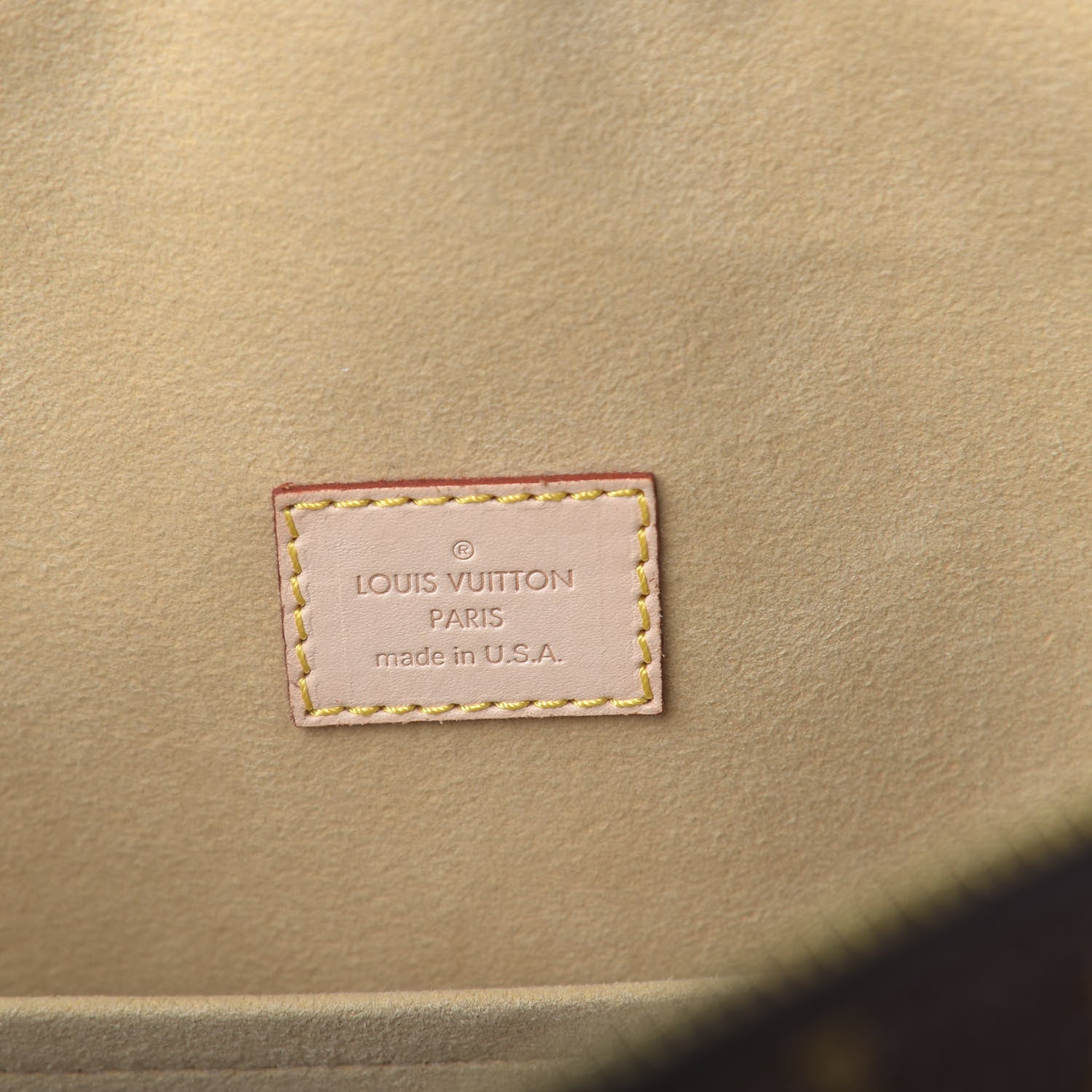 Louis Vuitton Monogram Manhattan GM 8 of 10