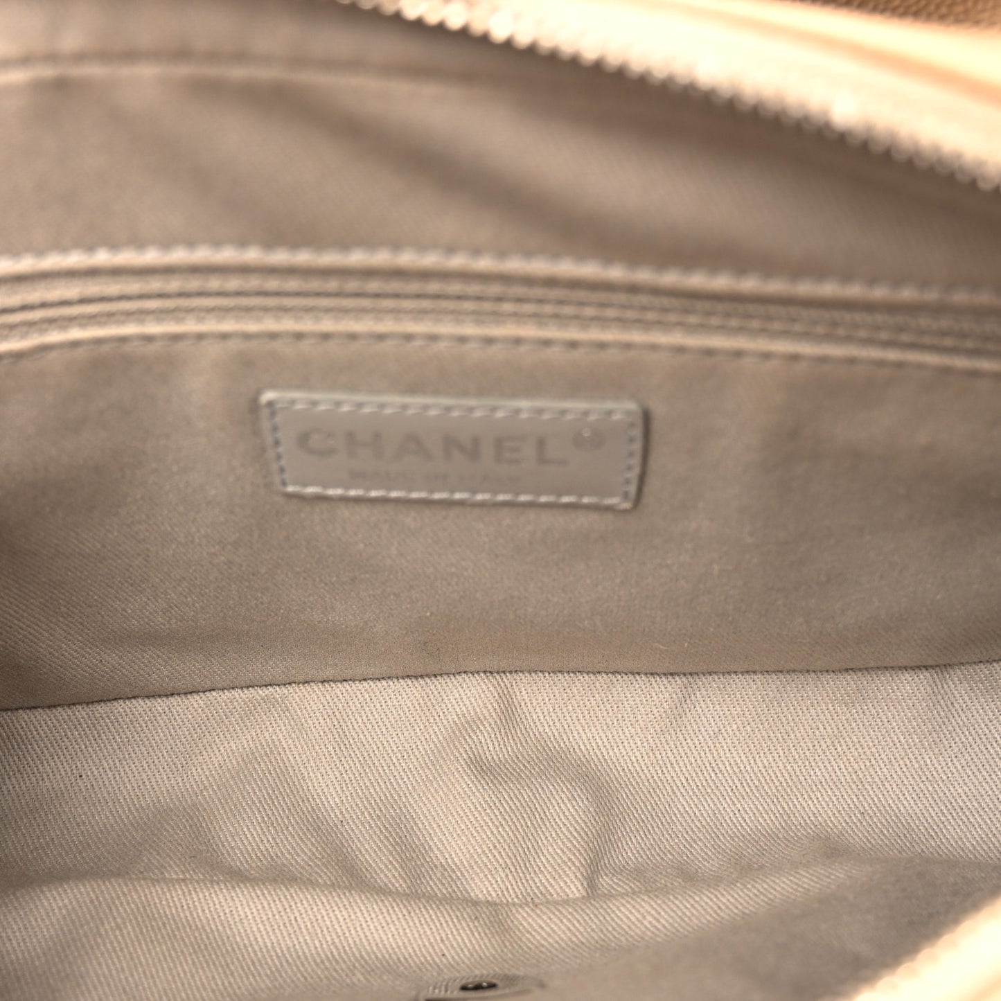 Caviar Quilted Medium Easy Flap Beige