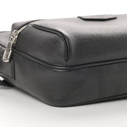 Louis Vuitton Taiga Outdoor Messenger PM Black 9 of 13