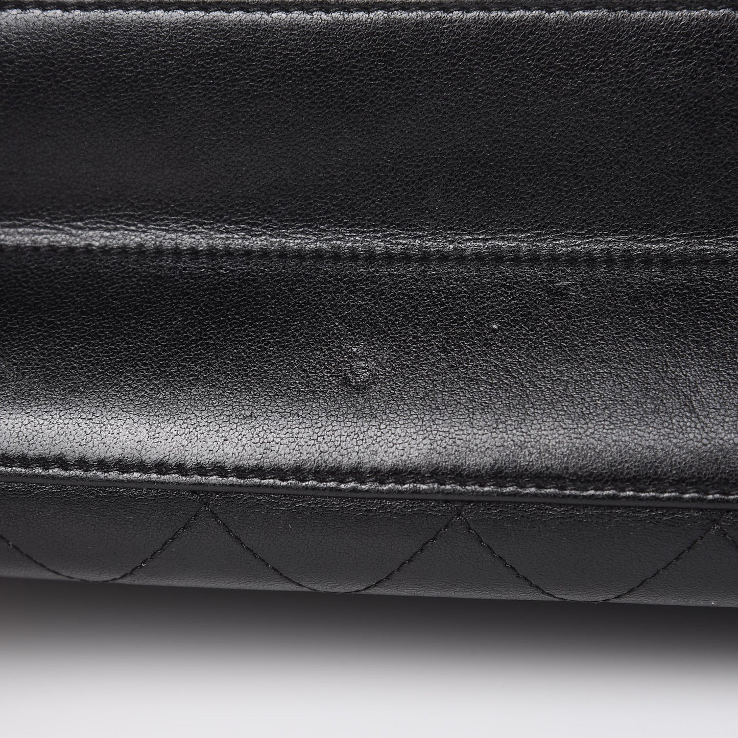 Lambskin Stitched Medium Coco Luxe Handle Flap Black