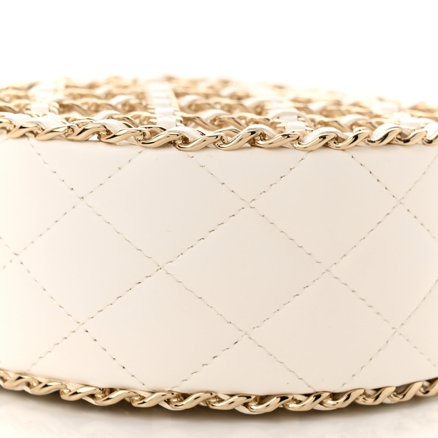 Lambskin Quilted Round Caged Chain Around Crossbody White