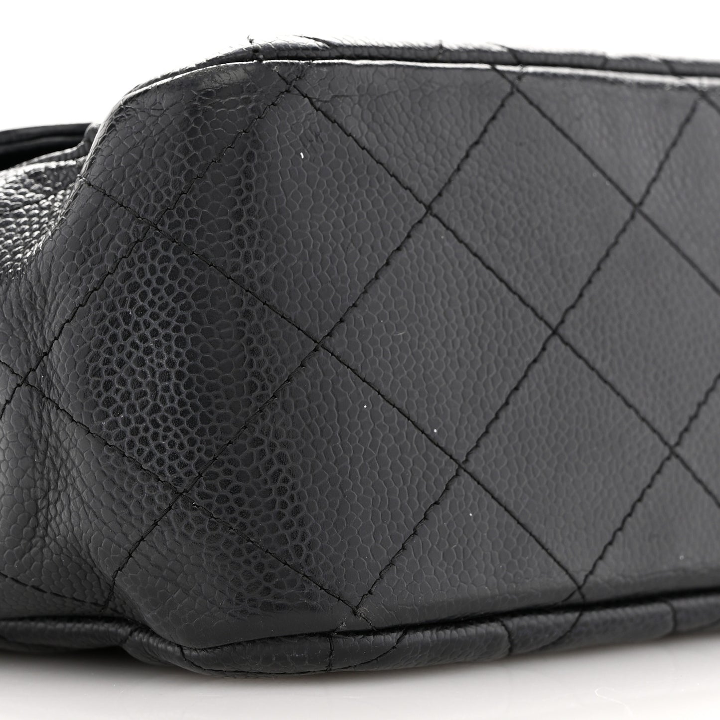 Caviar Quilted Jumbo Single Flap Black