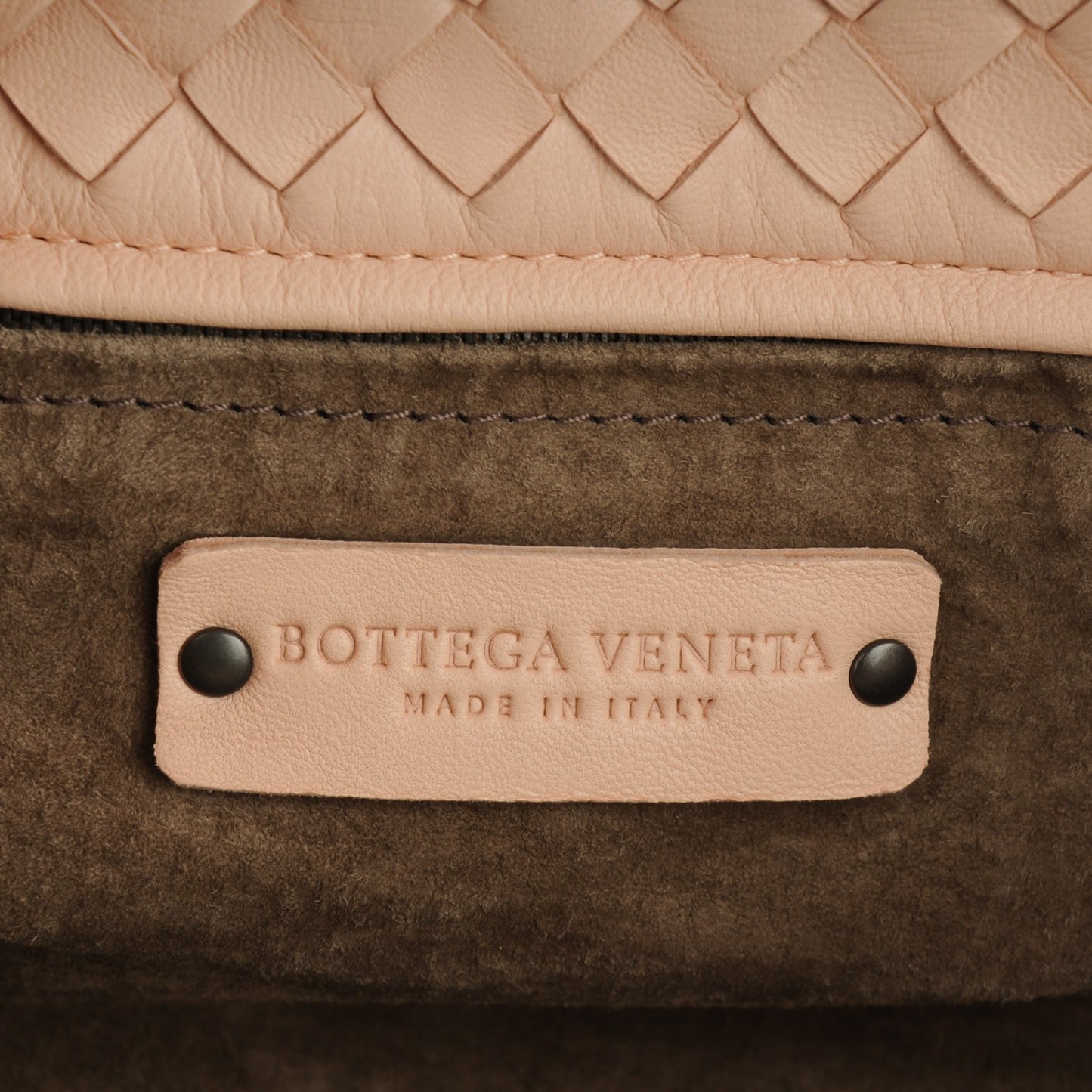 Nappa Intrecciato Seamless Large Tote Flamingo