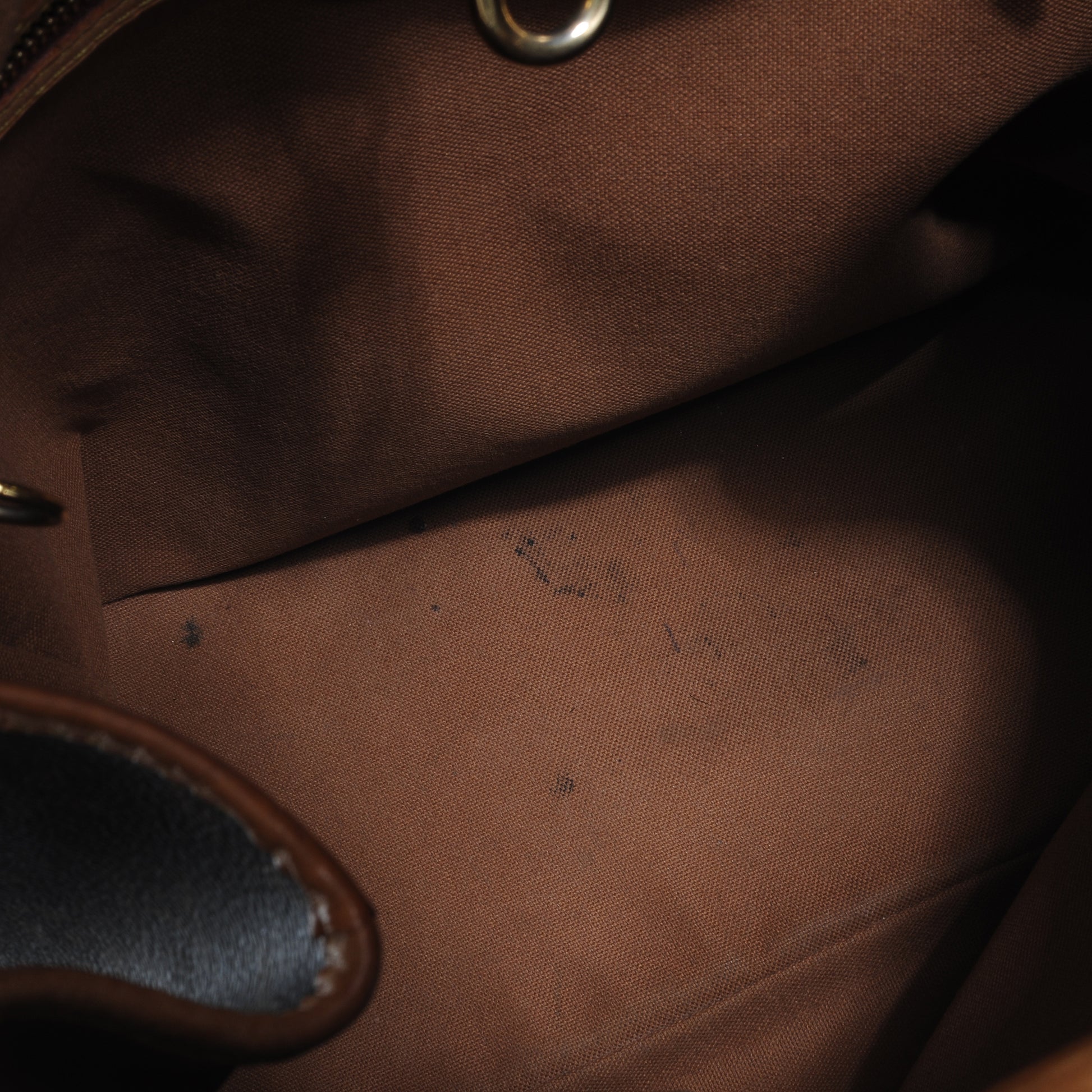 Louis Vuitton Monogram Batignolles Vertical 7 of 7