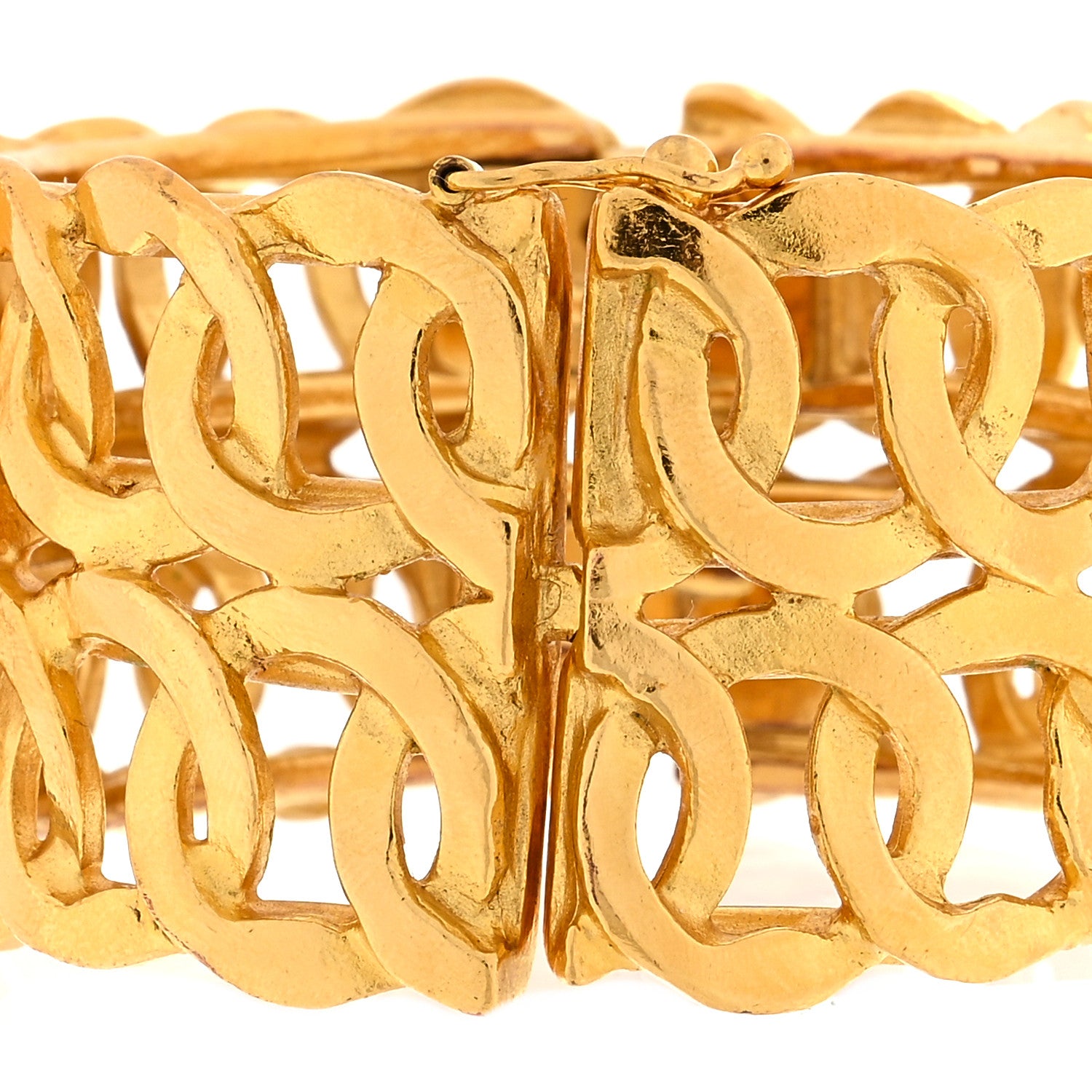 Chanel Metal CC Cuff Gold 3 of 3