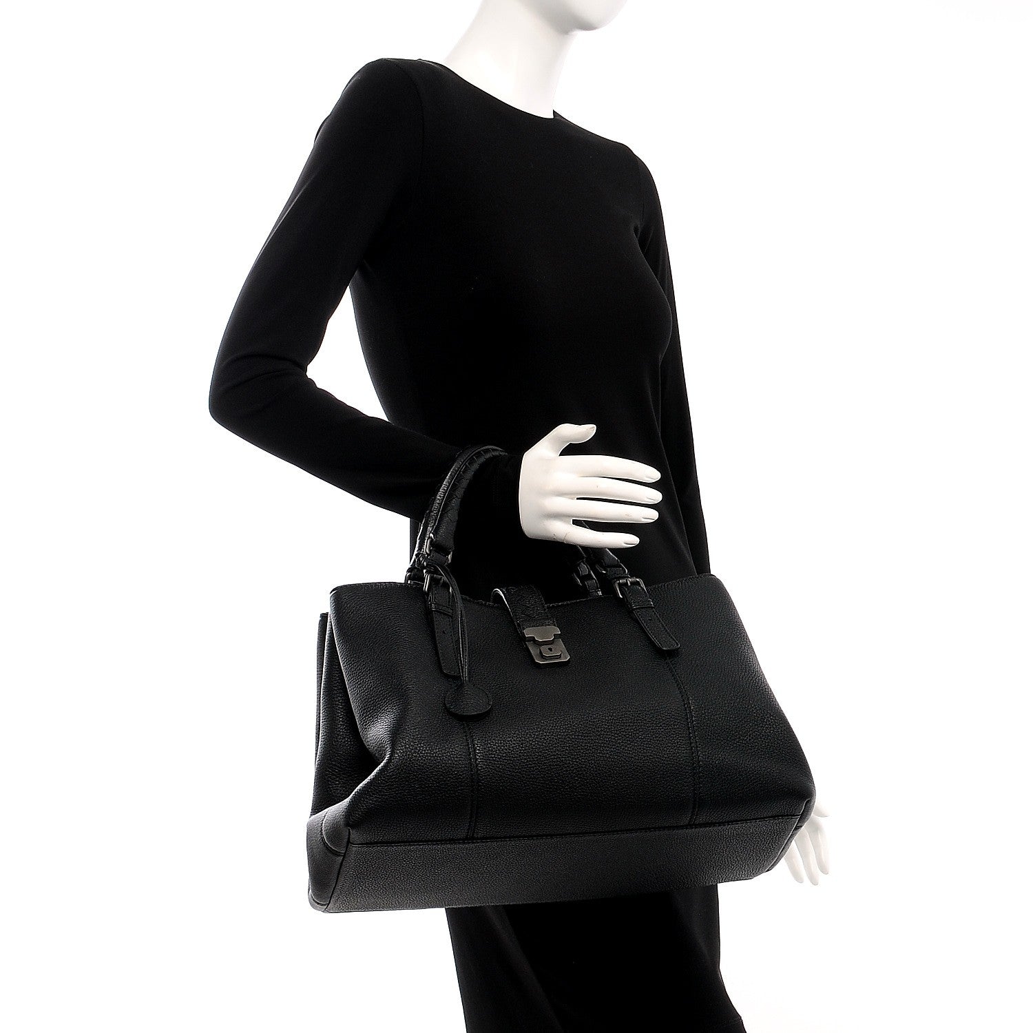 Bottega Veneta Cervo Medium Roma Tote Nero Black 2 of 8