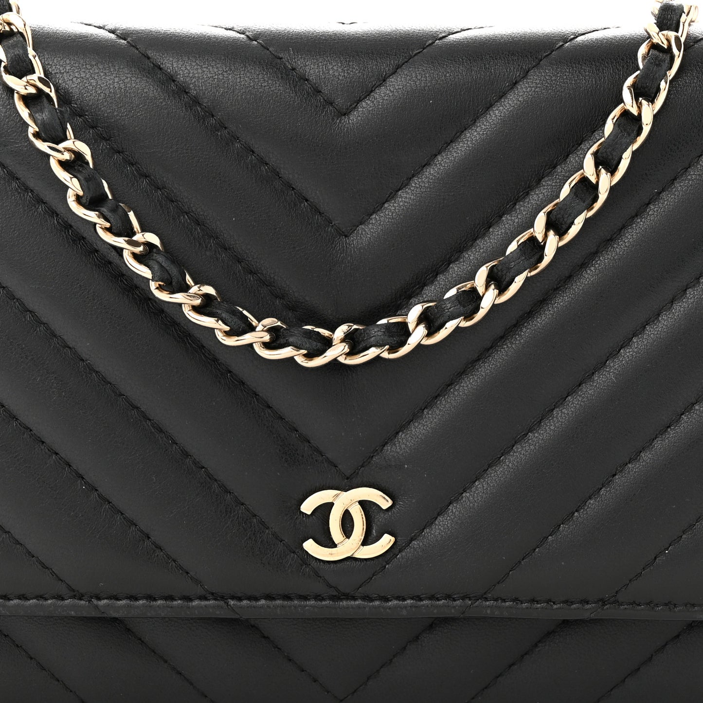 Lambskin Chevron Quilted Wallet On Chain WOC Black