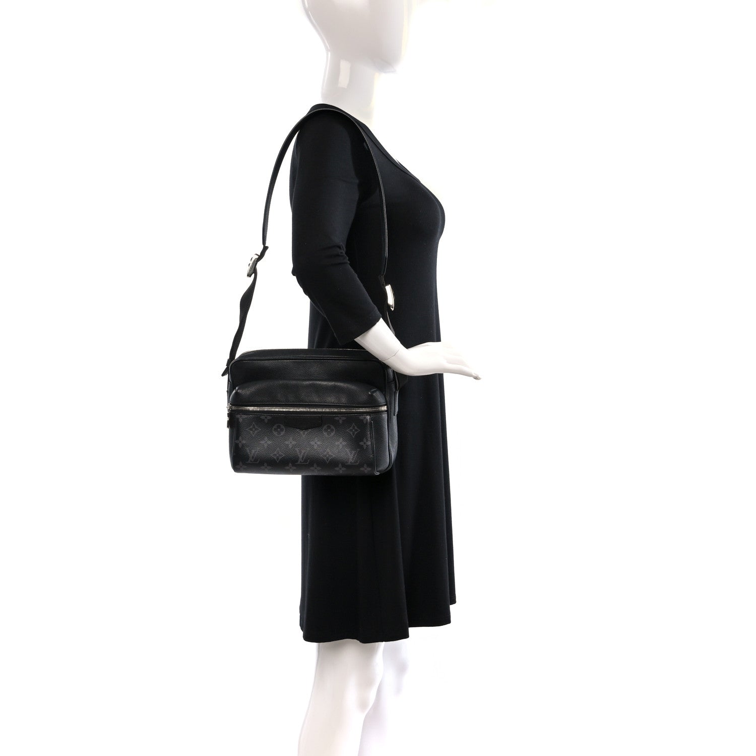 Louis Vuitton Taiga Monogram Eclipse Outdoor Messenger Black 2 of 8