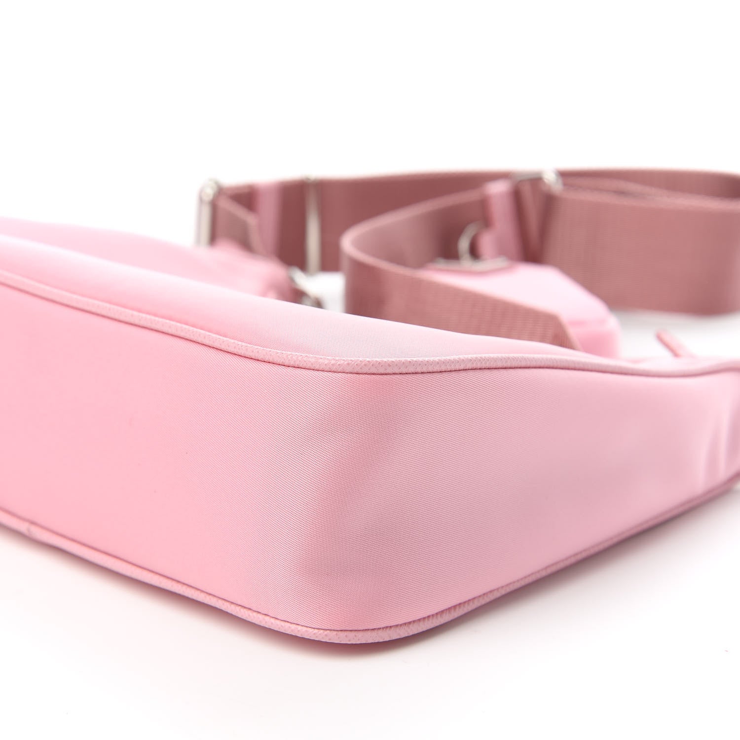 Prada Nylon Re-Edition 2005 Shoulder Bag Rosa 7 of 11