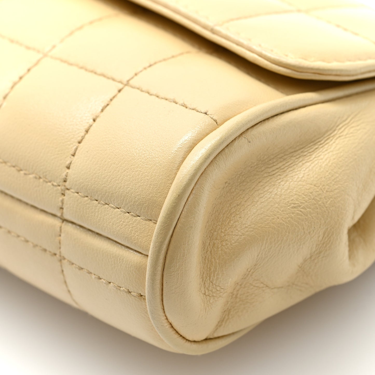Lambskin Chocolate Bar Flap Clutch Bag Black Beige
