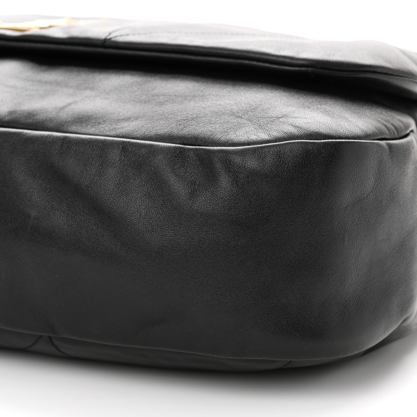 Lambskin Matelasse Monogram Large Jamie 4.3 Black